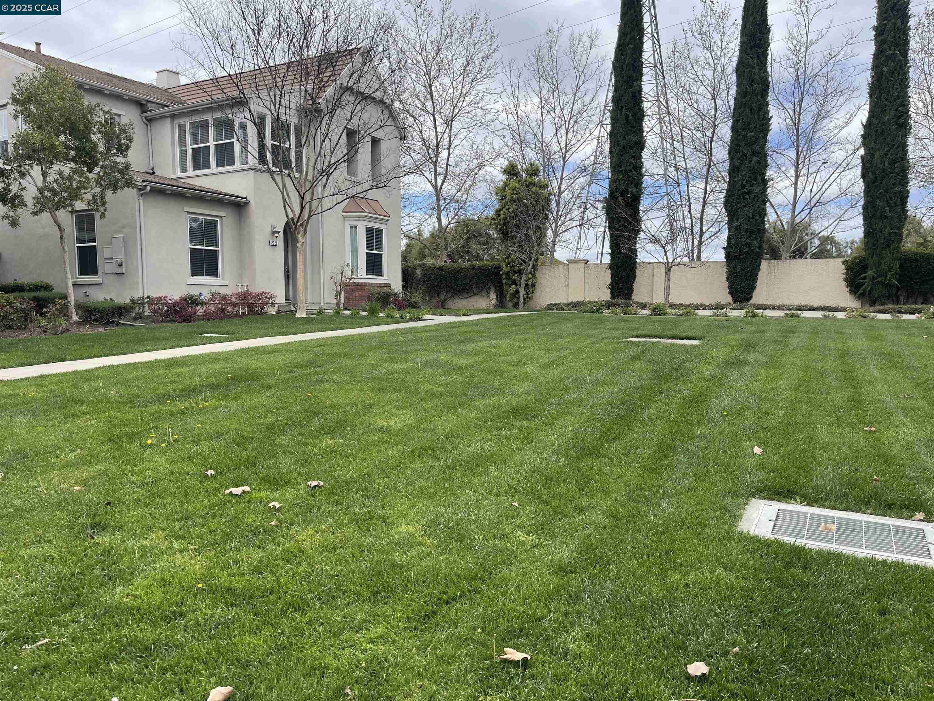 2220 MAGNOLIA BRIDGE DR