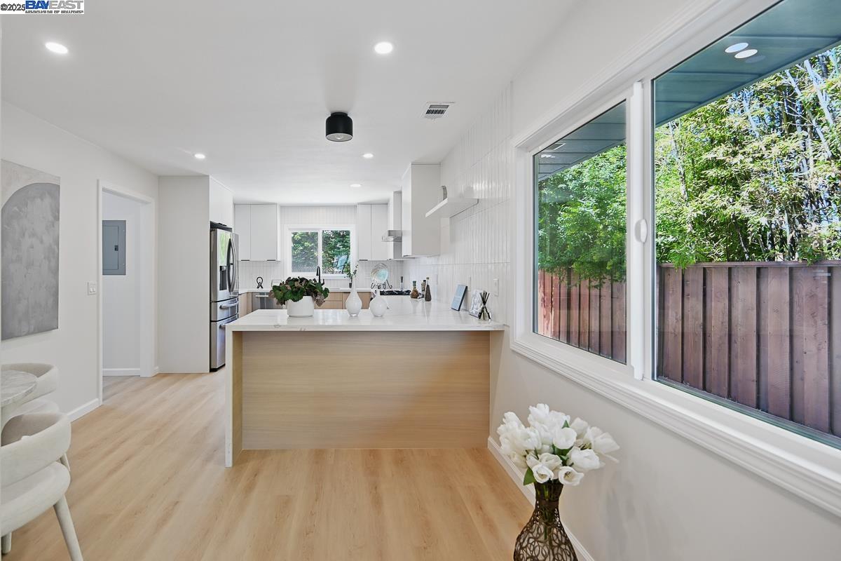 48 Garden Rd