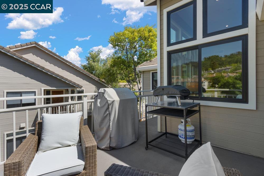 5593 Terra Granada Dr # 4B