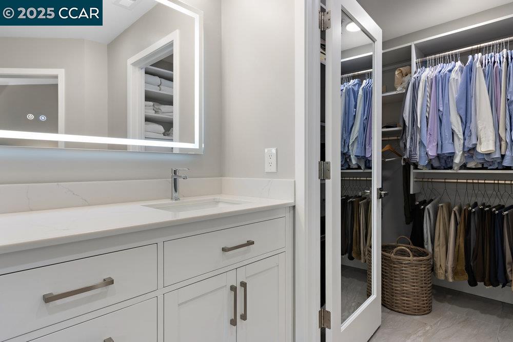 5593 Terra Granada Dr # 4B