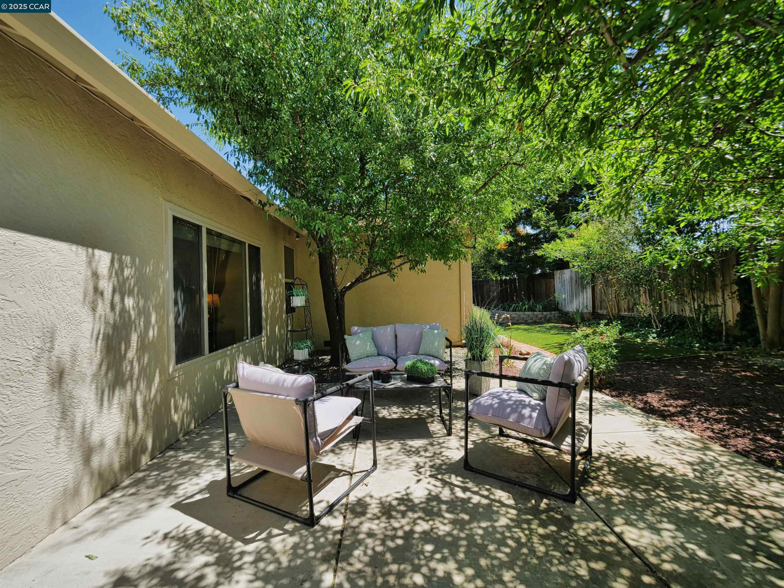 4311 Oakdale Place