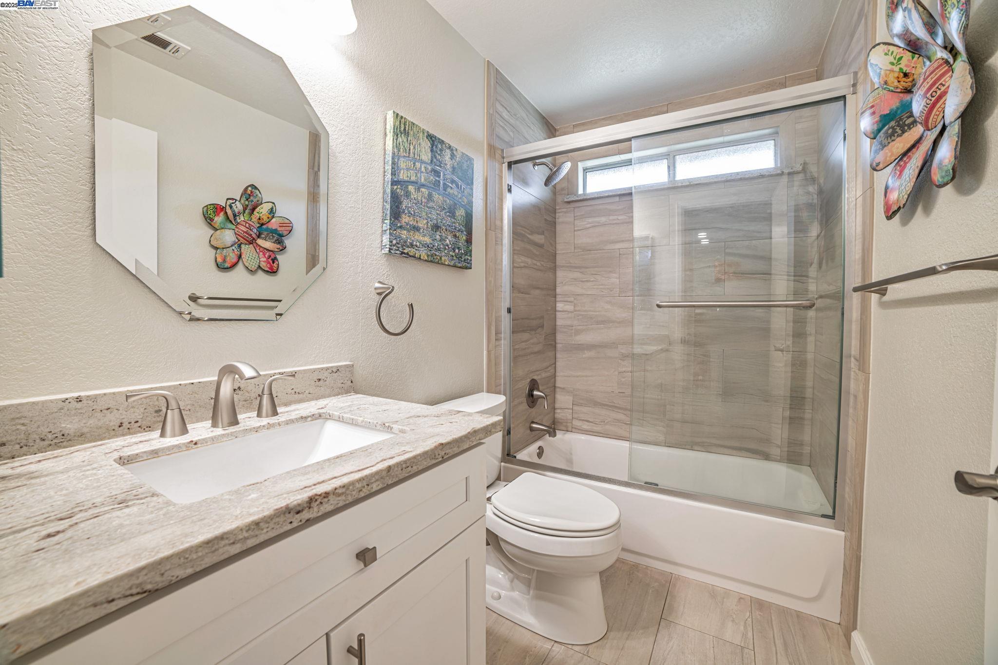 1324 Chateau Cmn # 202