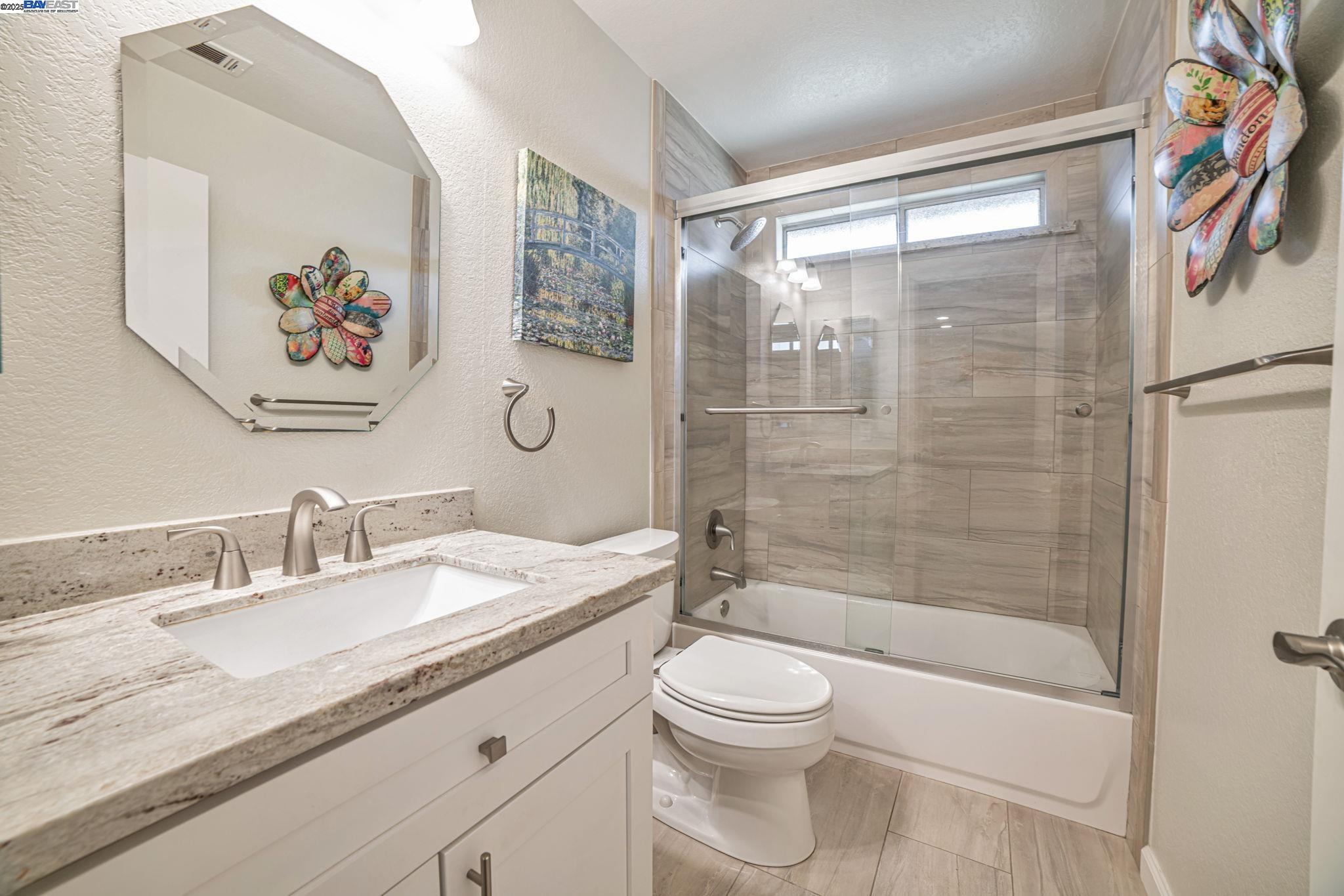 1324 Chateau Cmn # 202