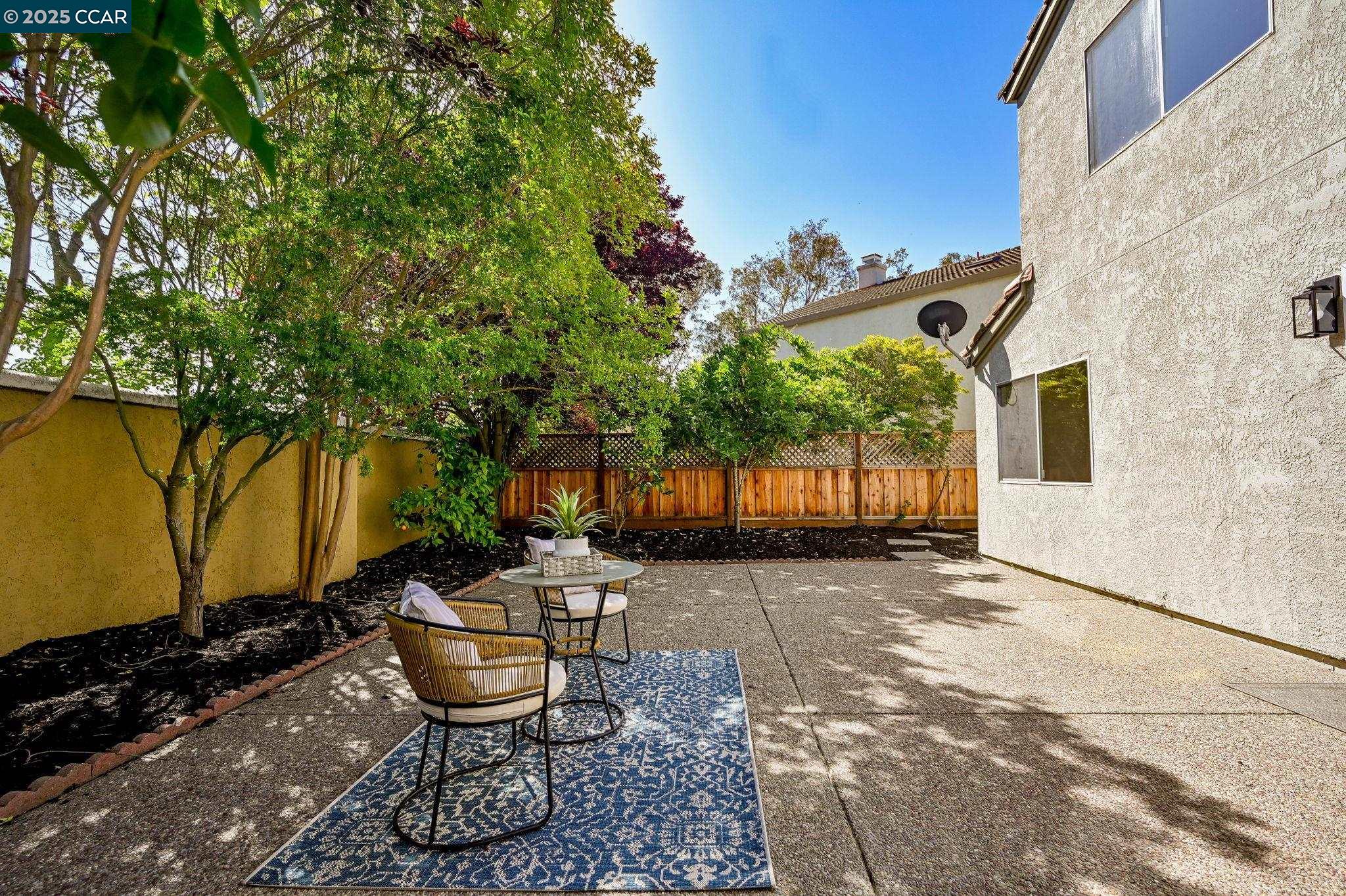 1116 Vista Pointe Cir