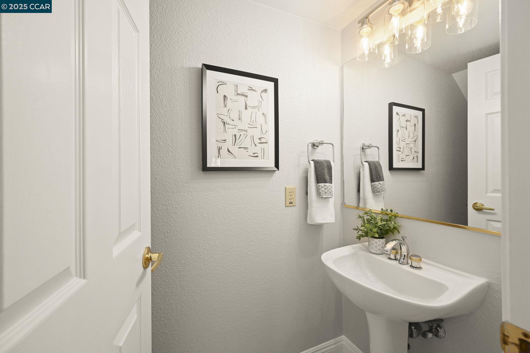 1116 Vista Pointe Cir