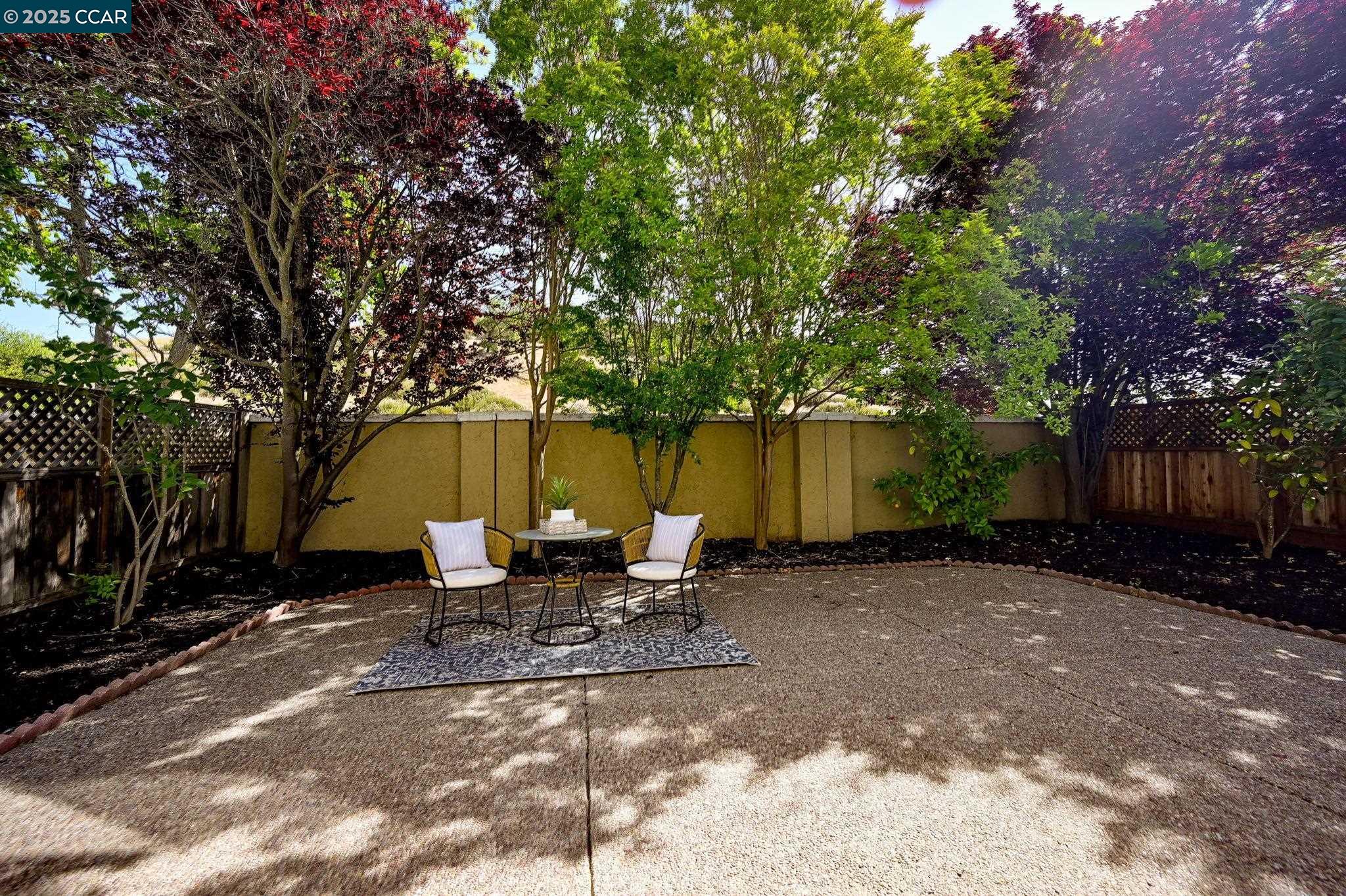 1116 Vista Pointe Cir