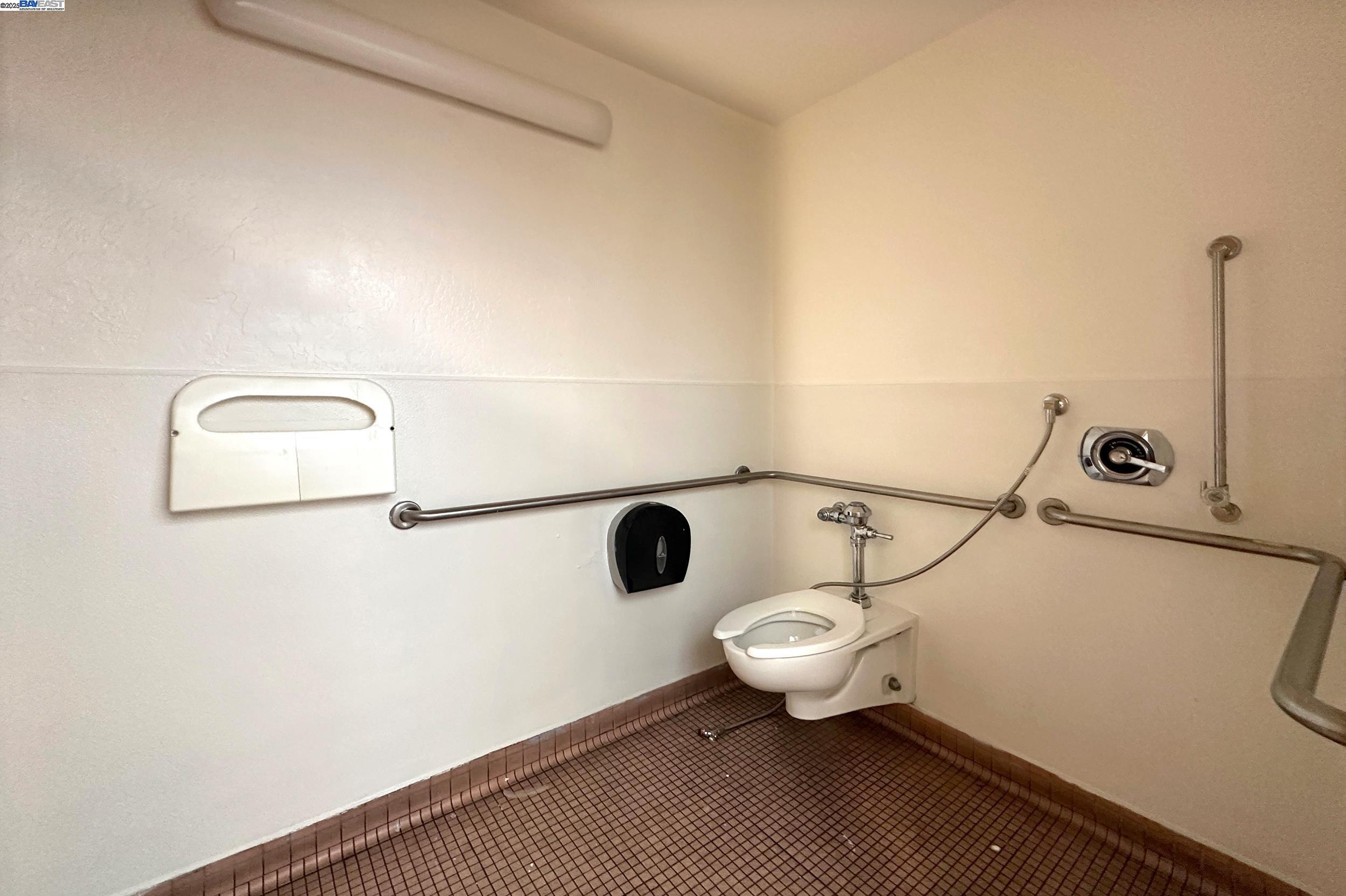 2320 Channing Way