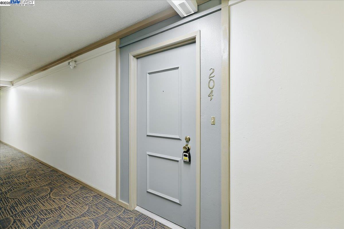 470 N Civic Dr # 204