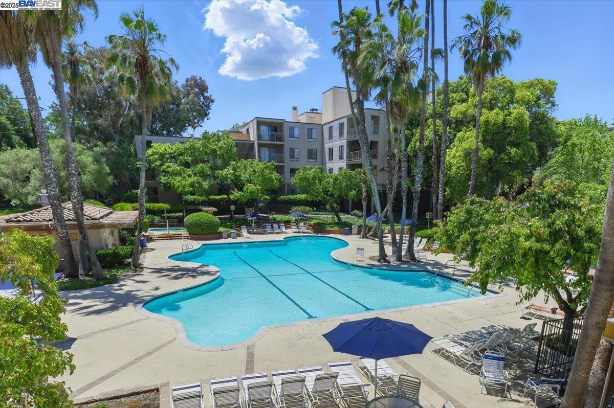 470 N Civic Dr # 204