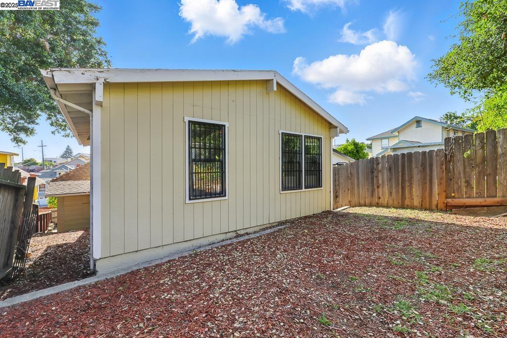 2506 Highland Ave