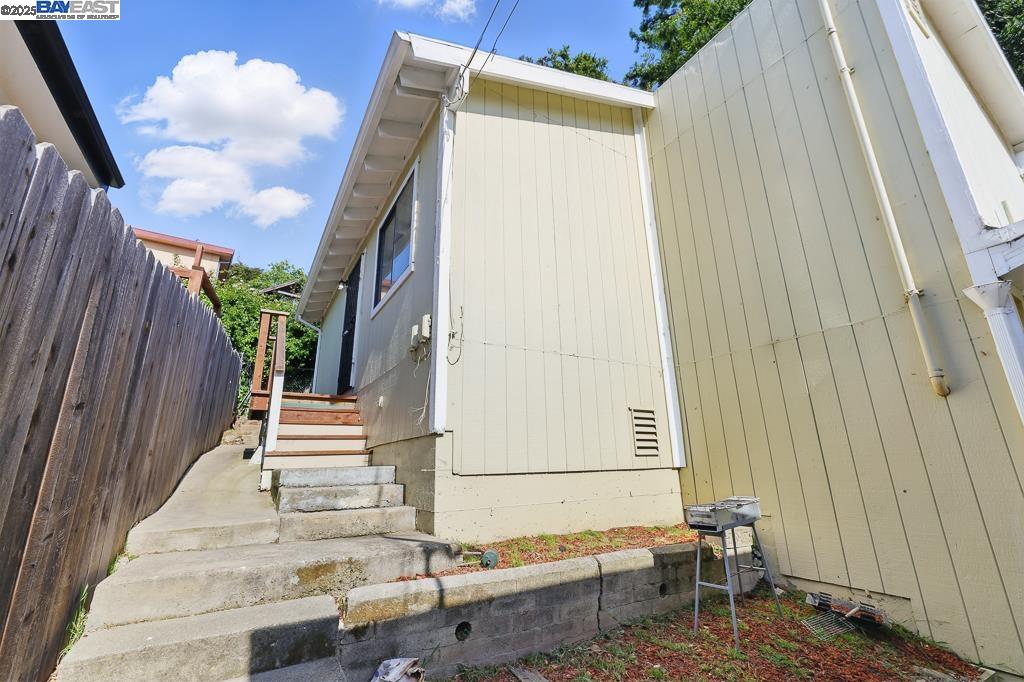 2506 Highland Ave