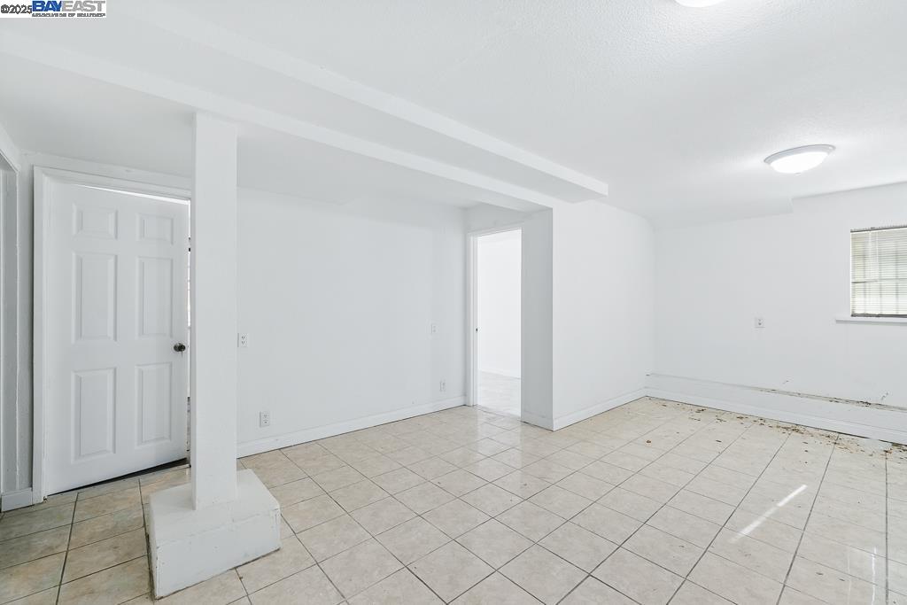 2506 Highland Ave