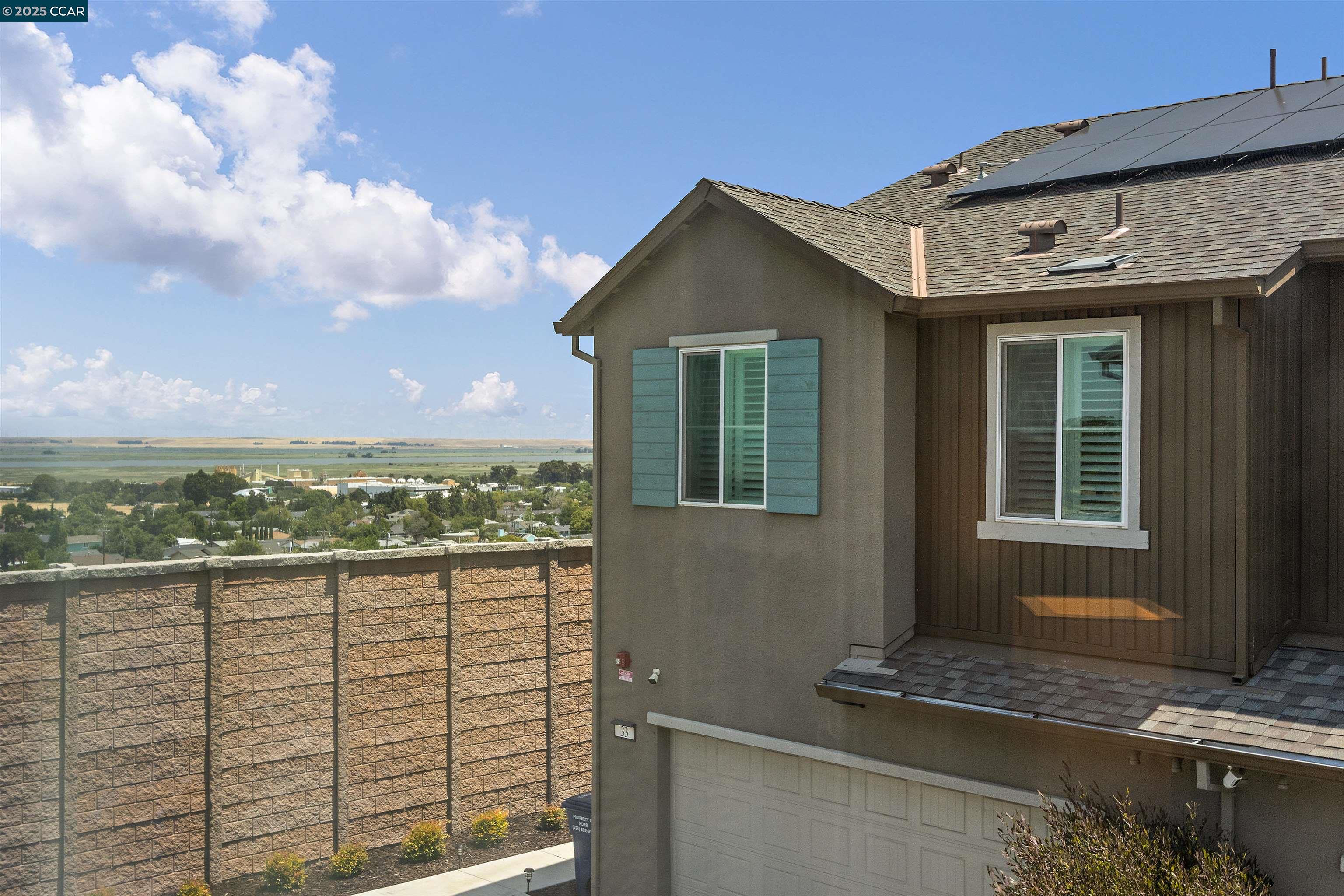 28 Springbrook Ln