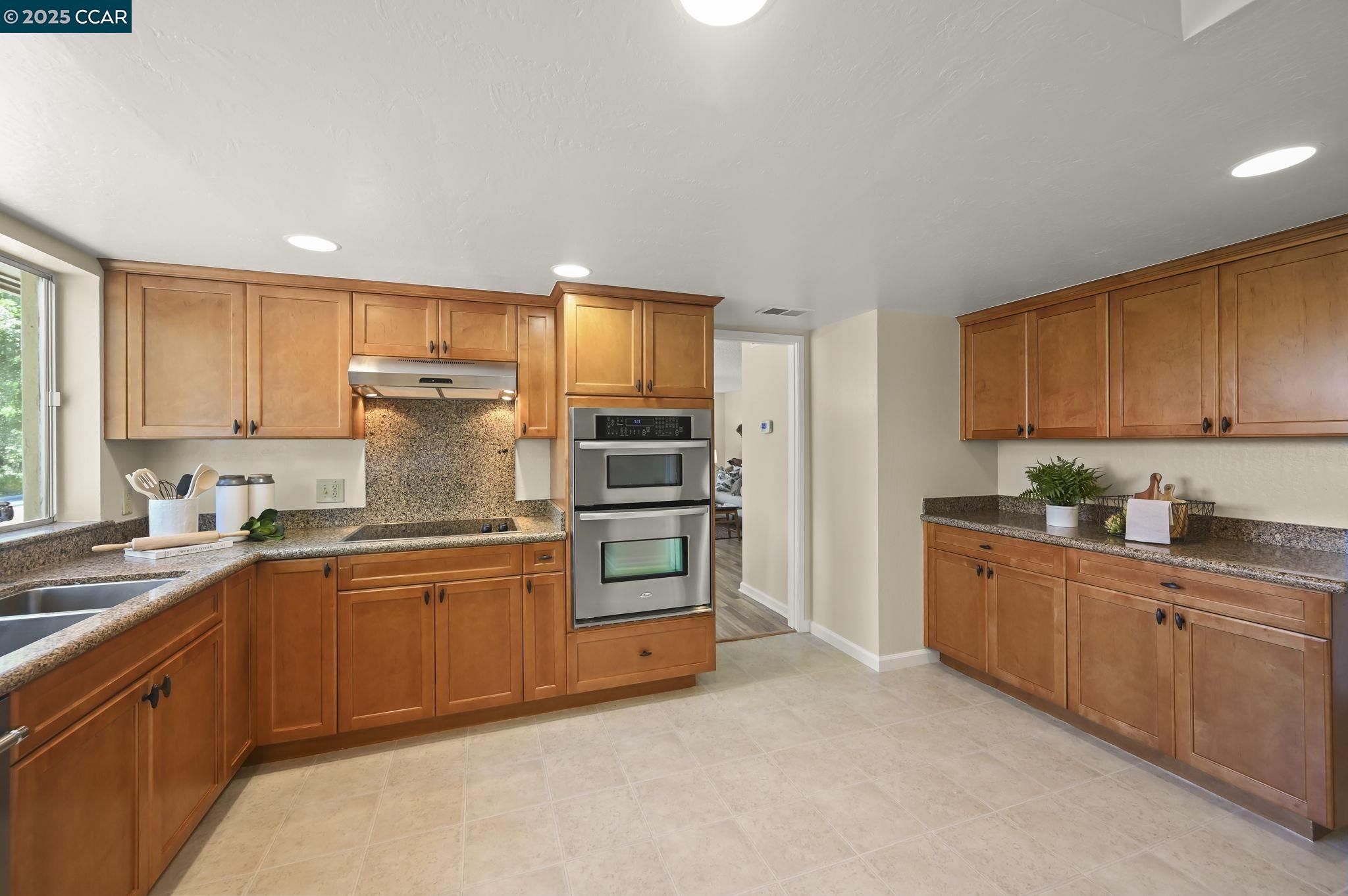 1801 Ptarmigan Dr. # 1A