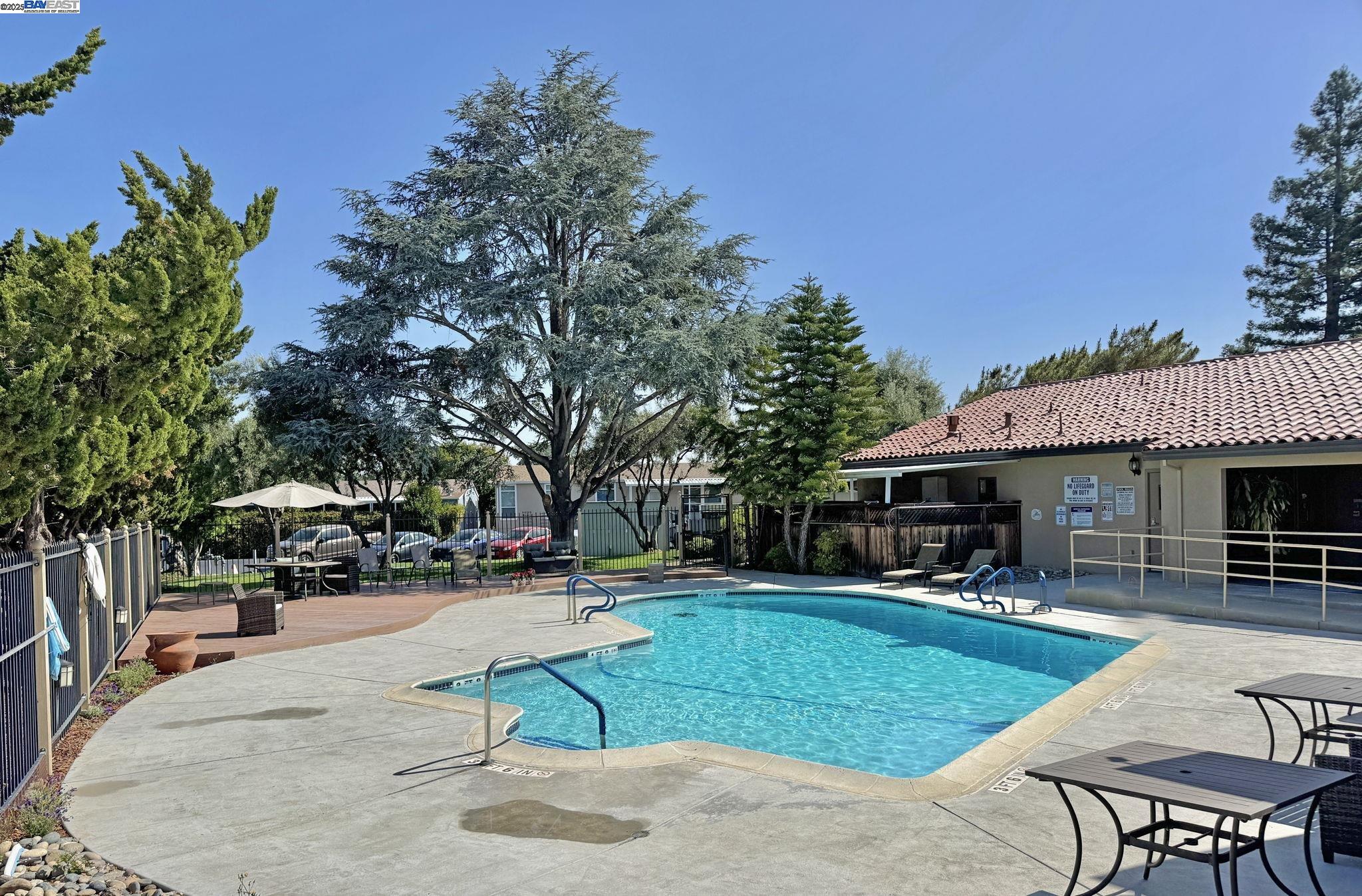 3263 Vineyard Ave., #116 # 116