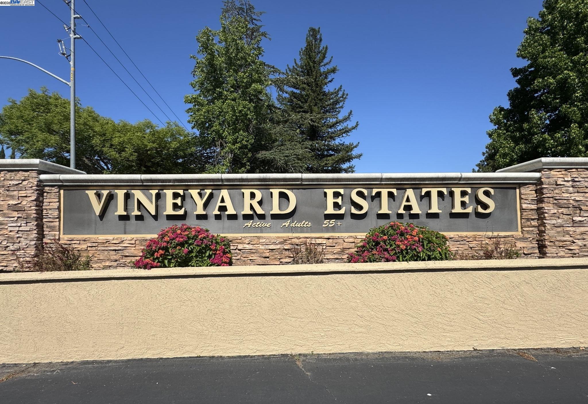 3263 Vineyard Ave., #116 # 116