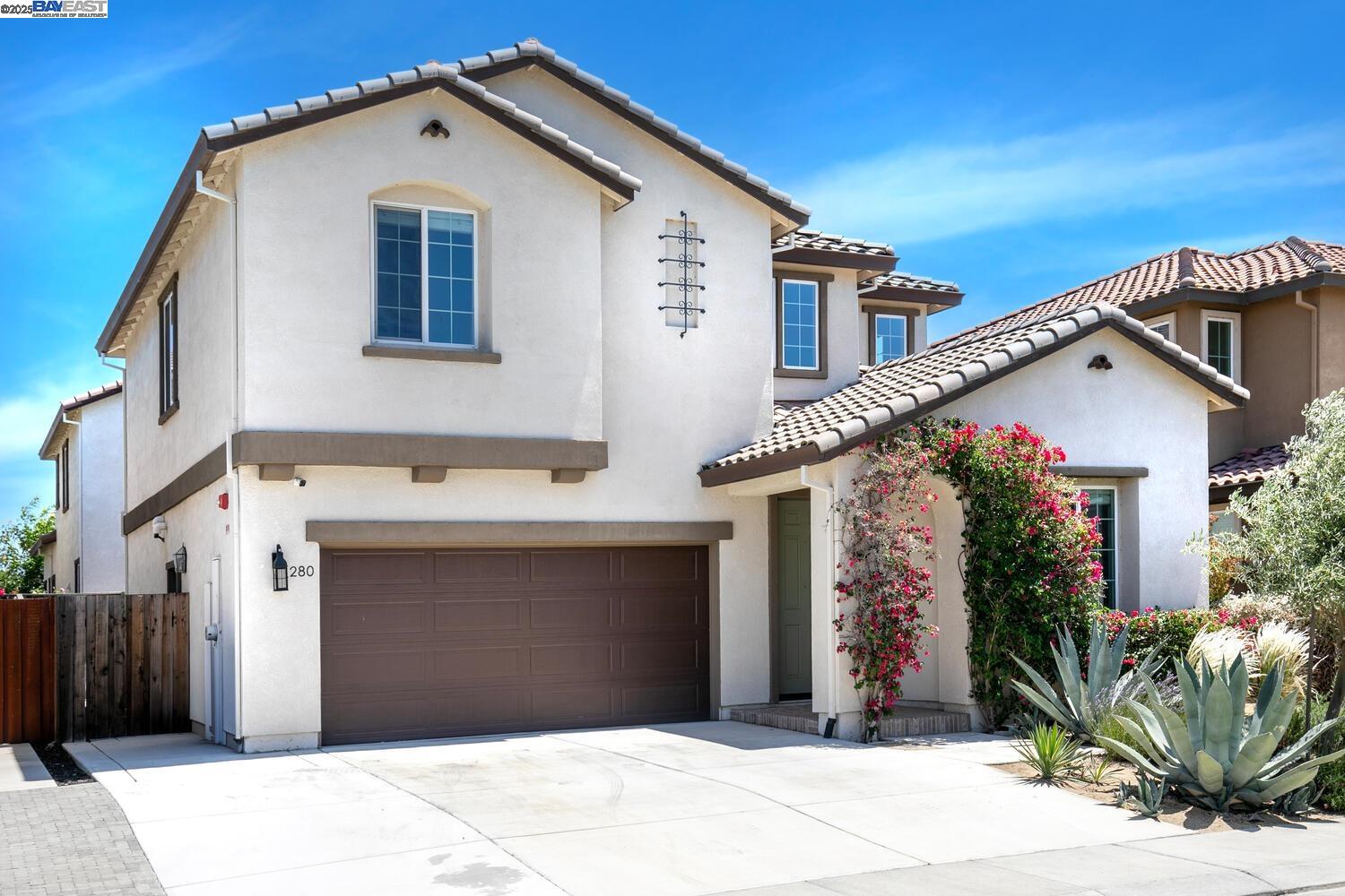 280 Coolcrest Dr.