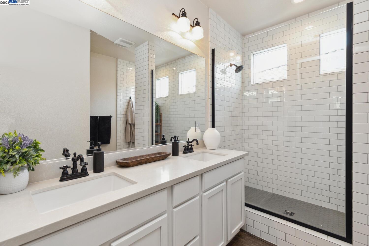 280 Coolcrest Dr.