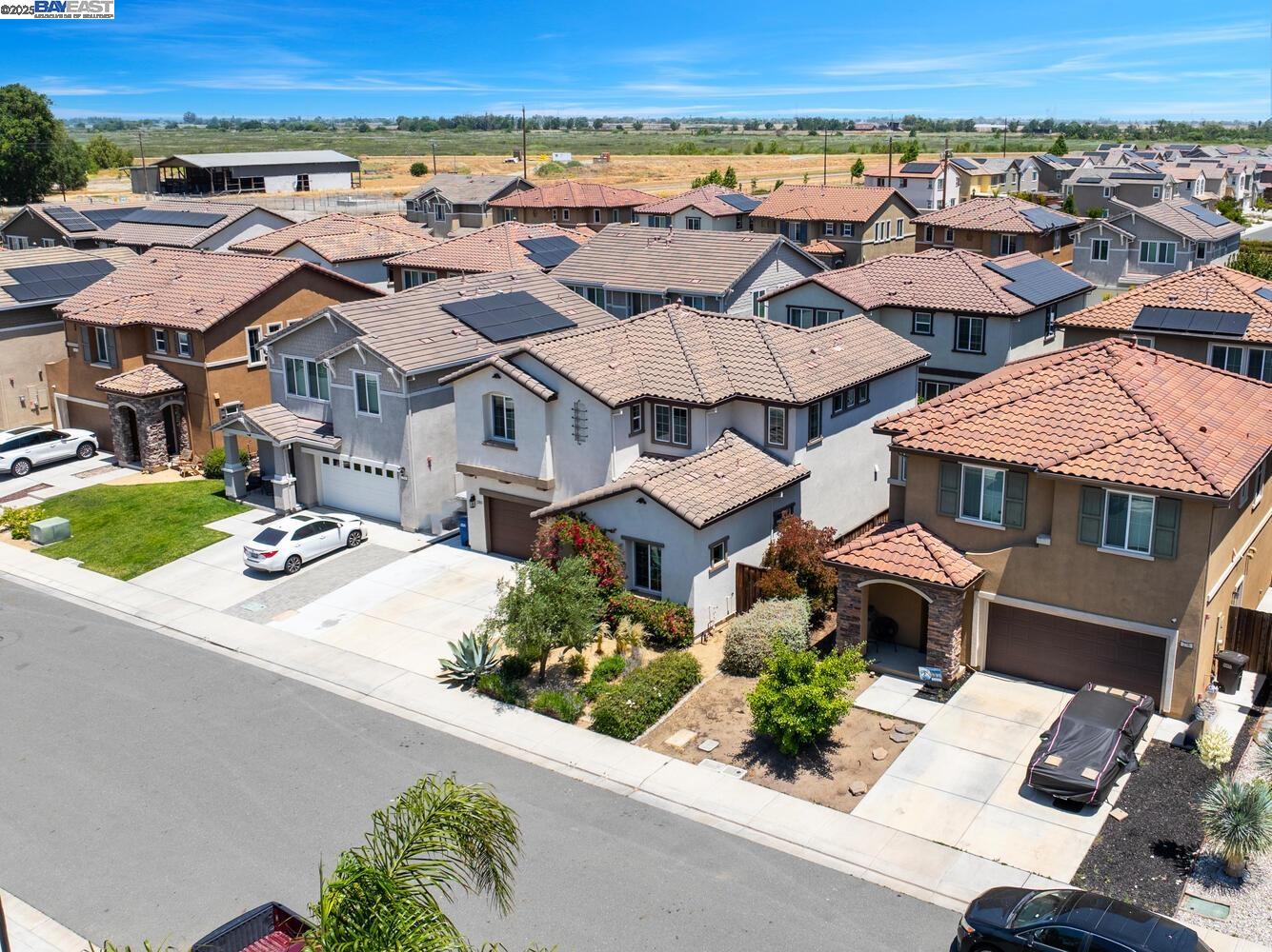 280 Coolcrest Dr.