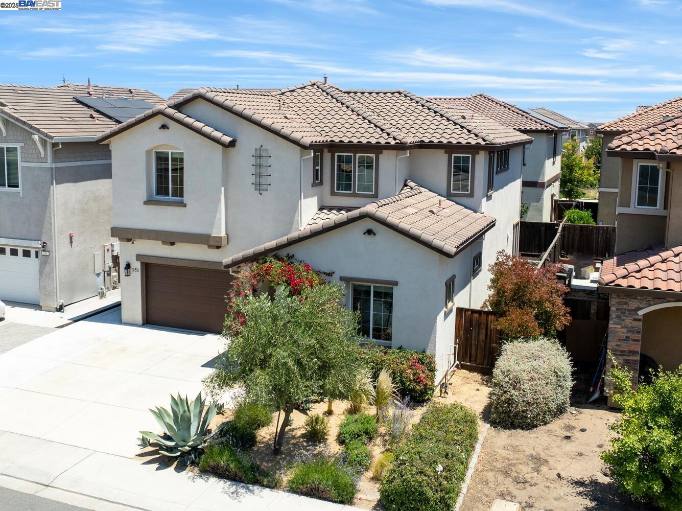 280 Coolcrest Dr.
