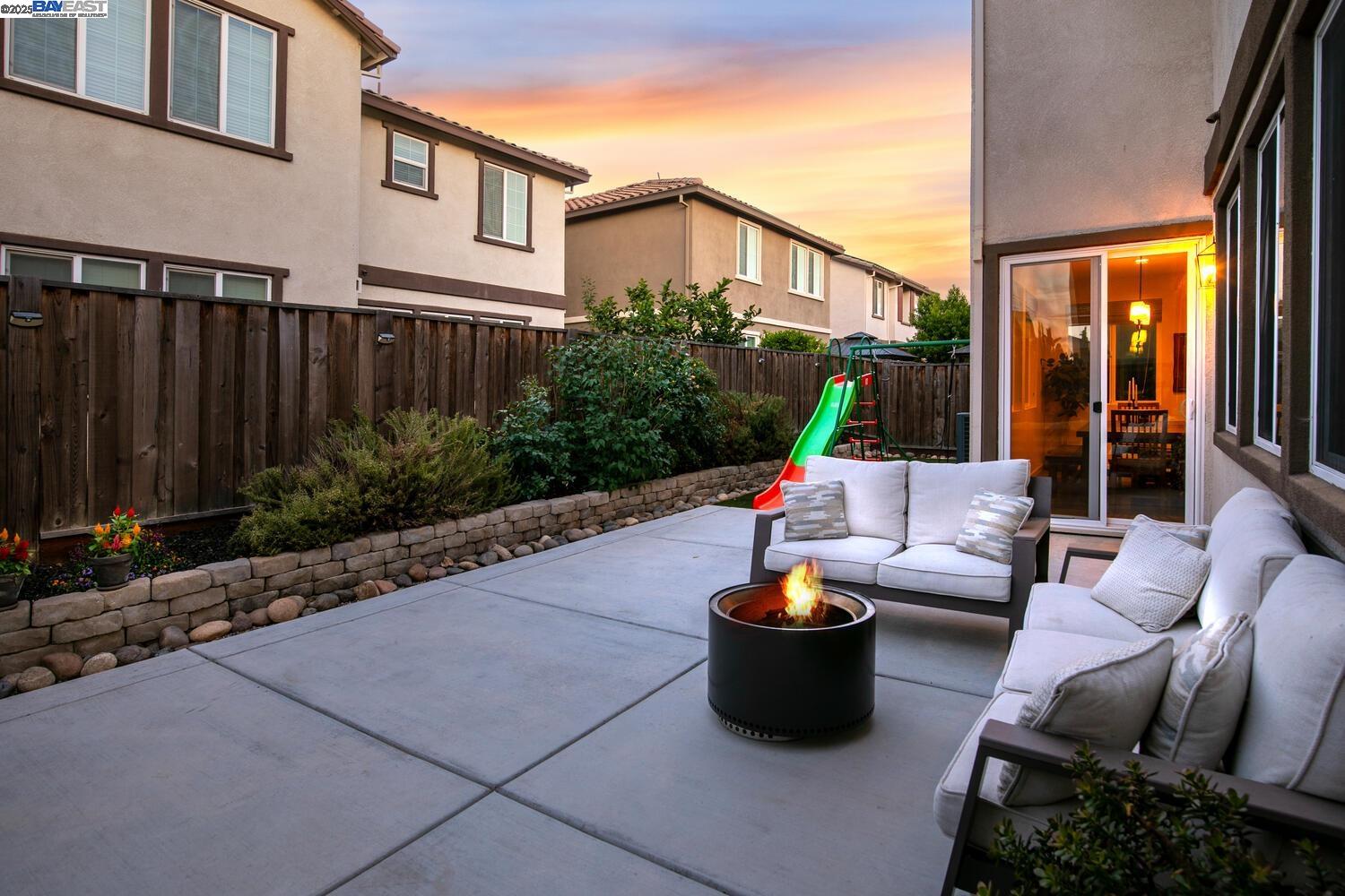 280 Coolcrest Dr.