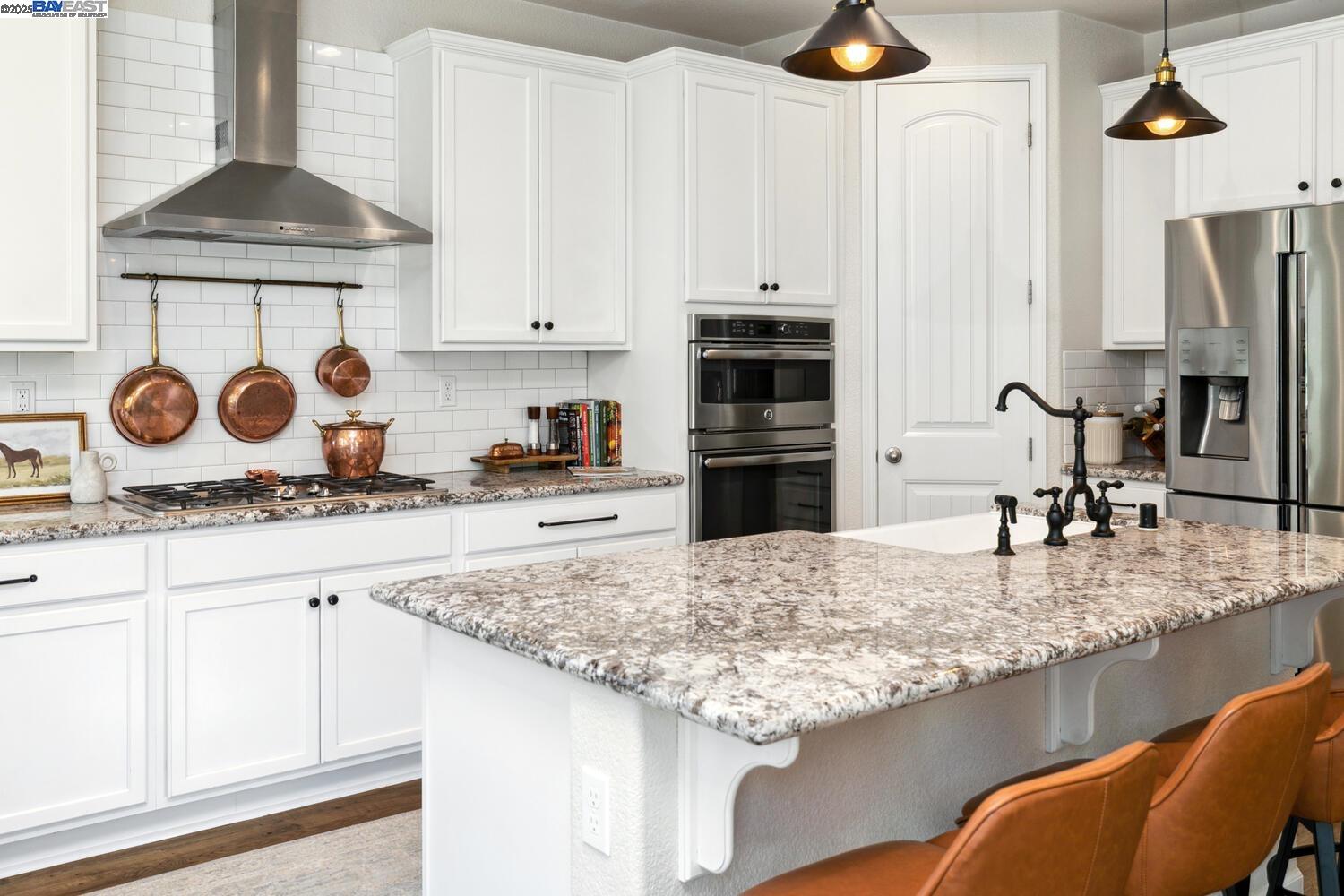 280 Coolcrest Dr.