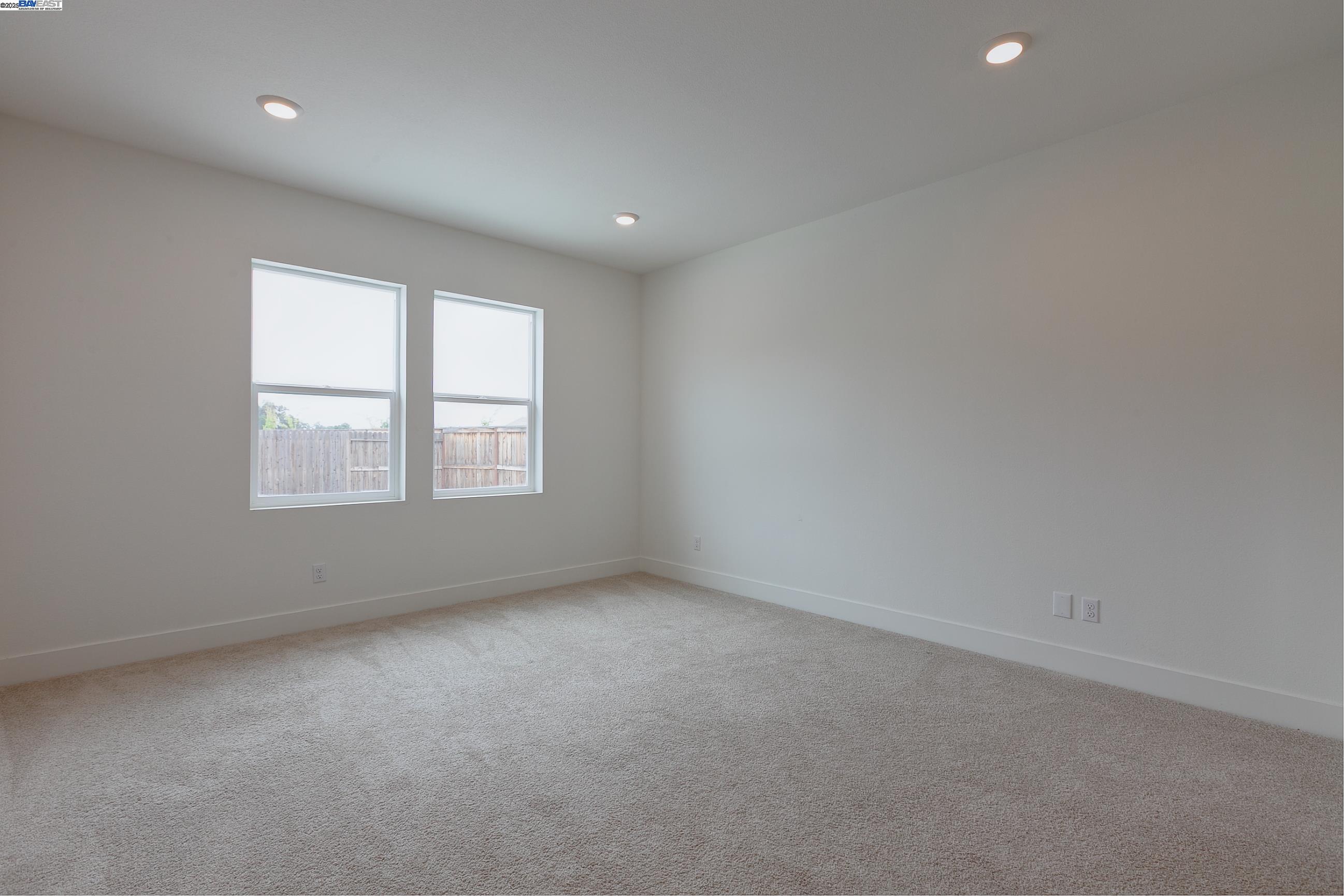 1227 RICHARDSON RD