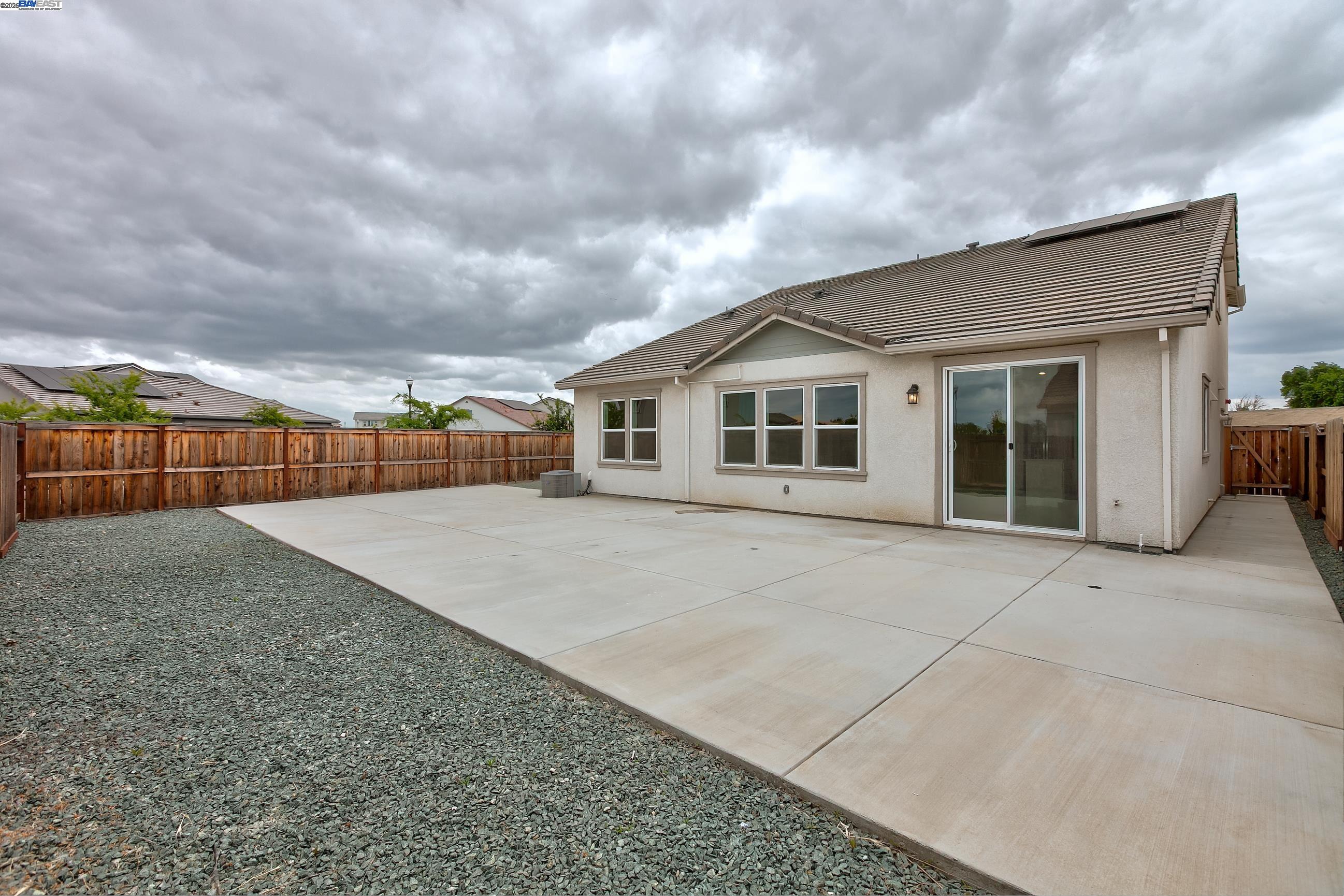 1227 RICHARDSON RD