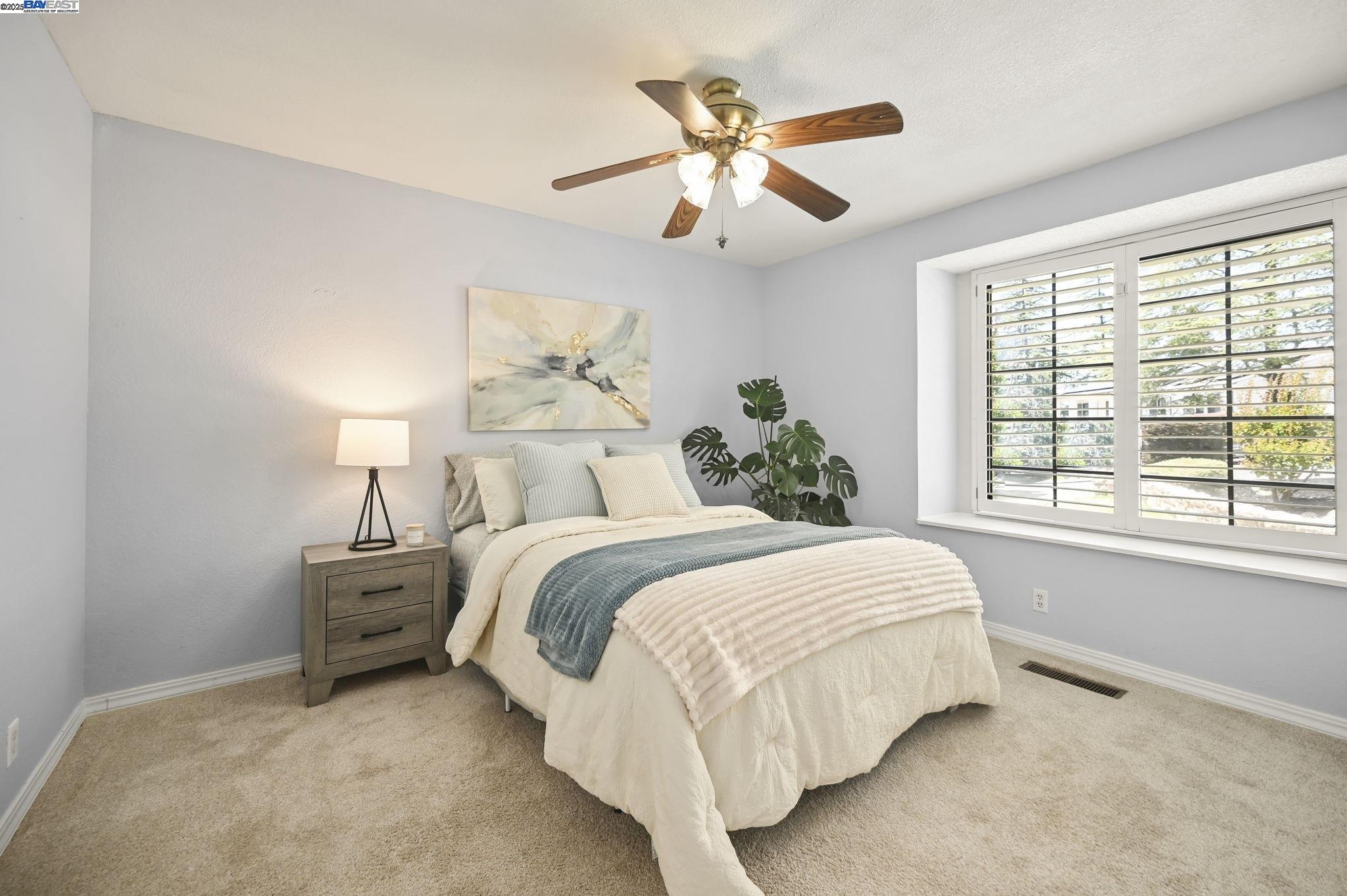 211 Arthur Ct