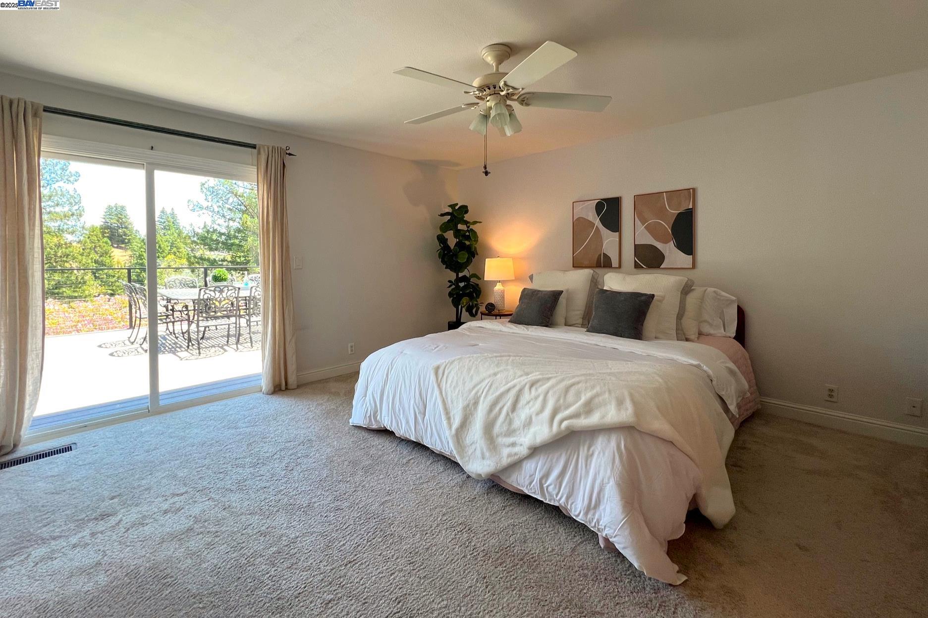 211 Arthur Ct