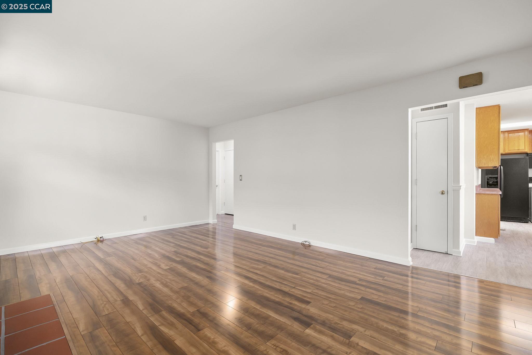 3644 Walnut Ave