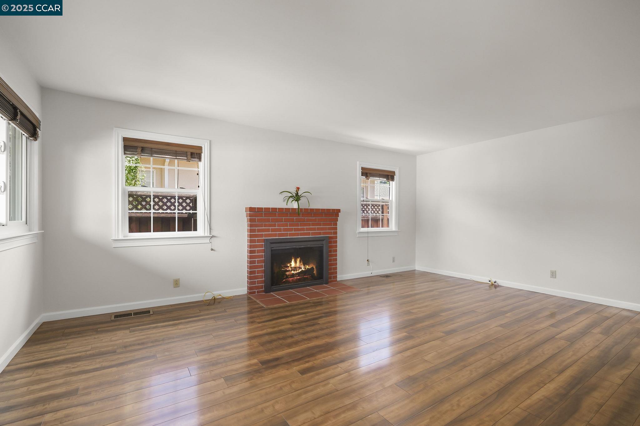 3644 Walnut Ave