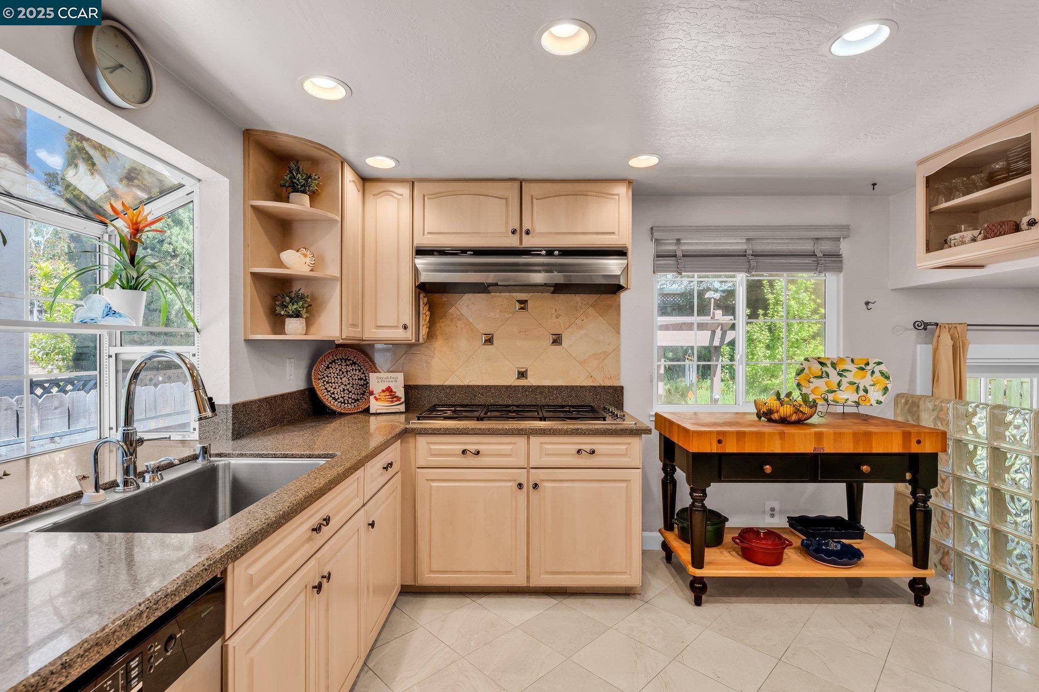 102 Monasterio Ct