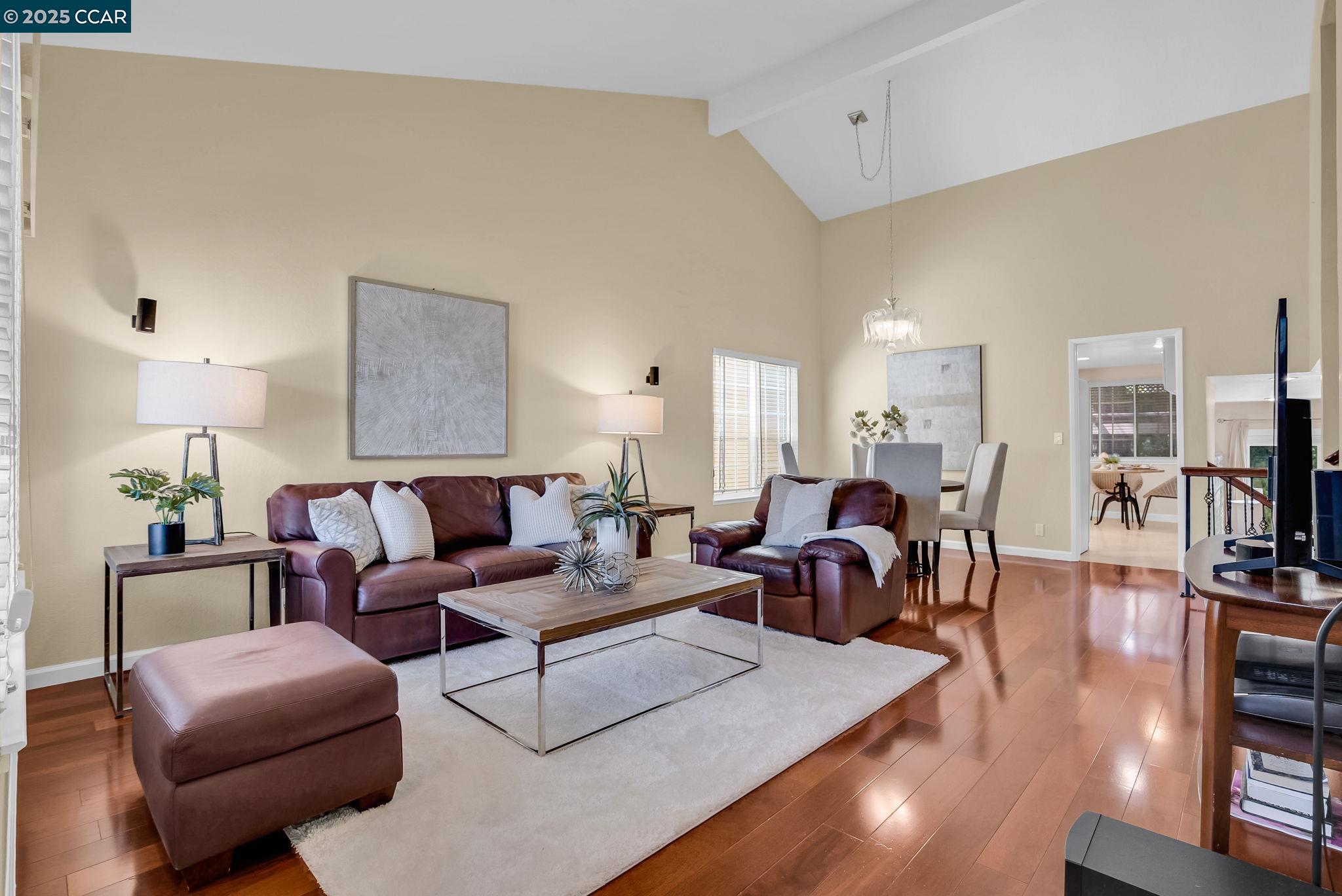 102 Monasterio Ct