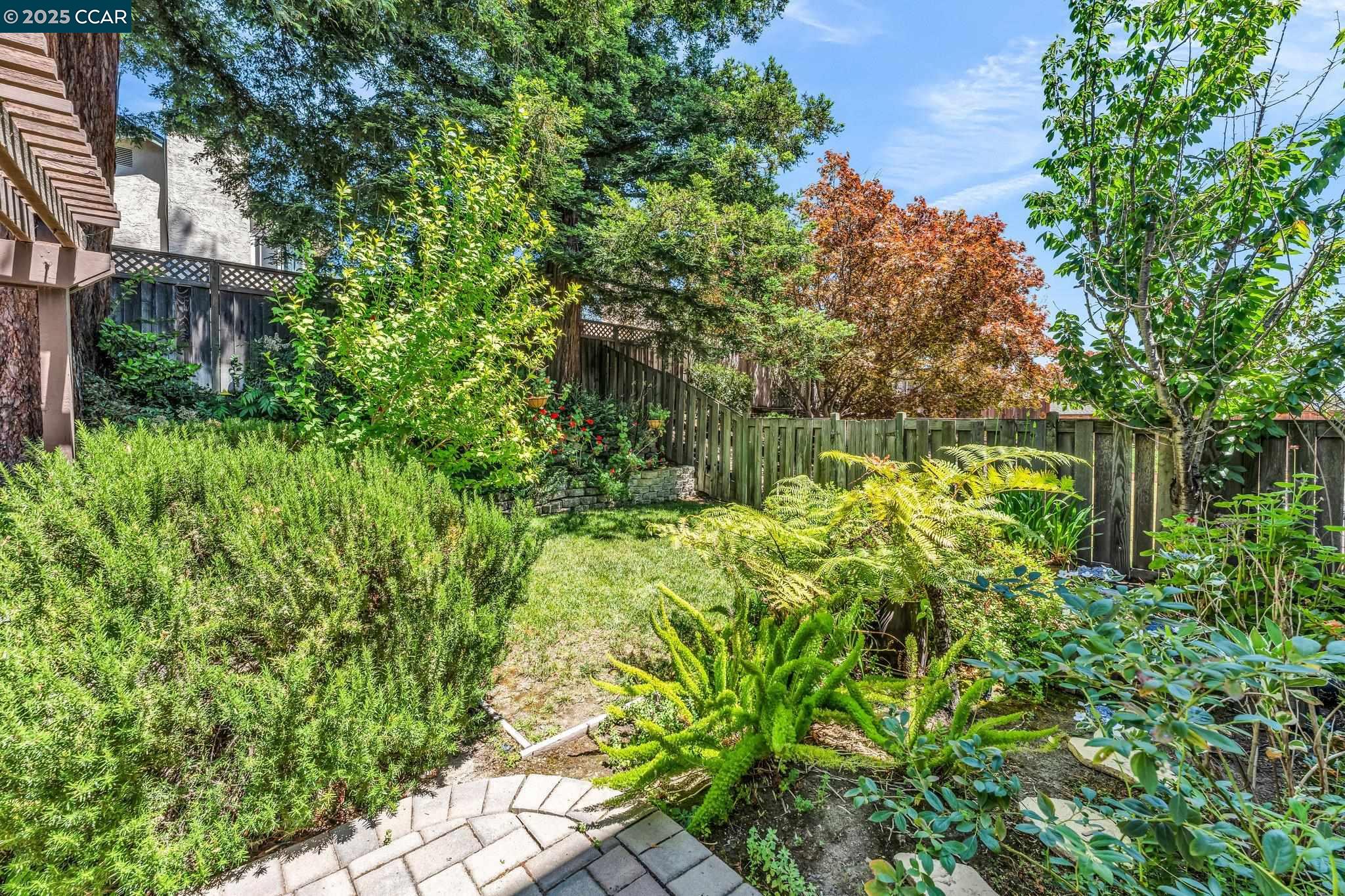 102 Monasterio Ct