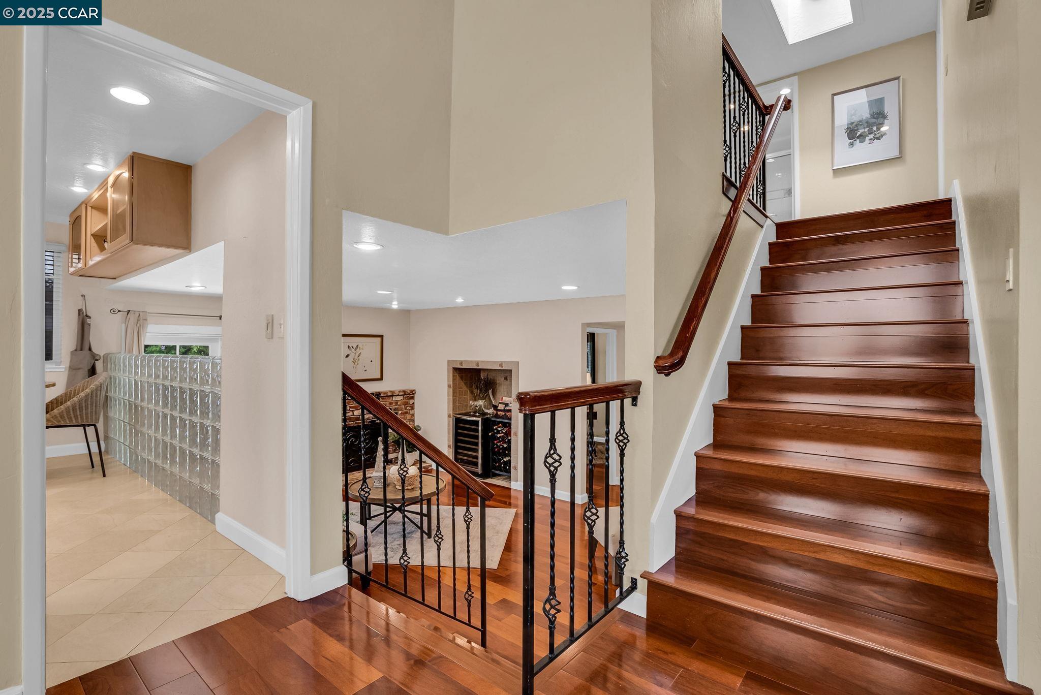 102 Monasterio Ct