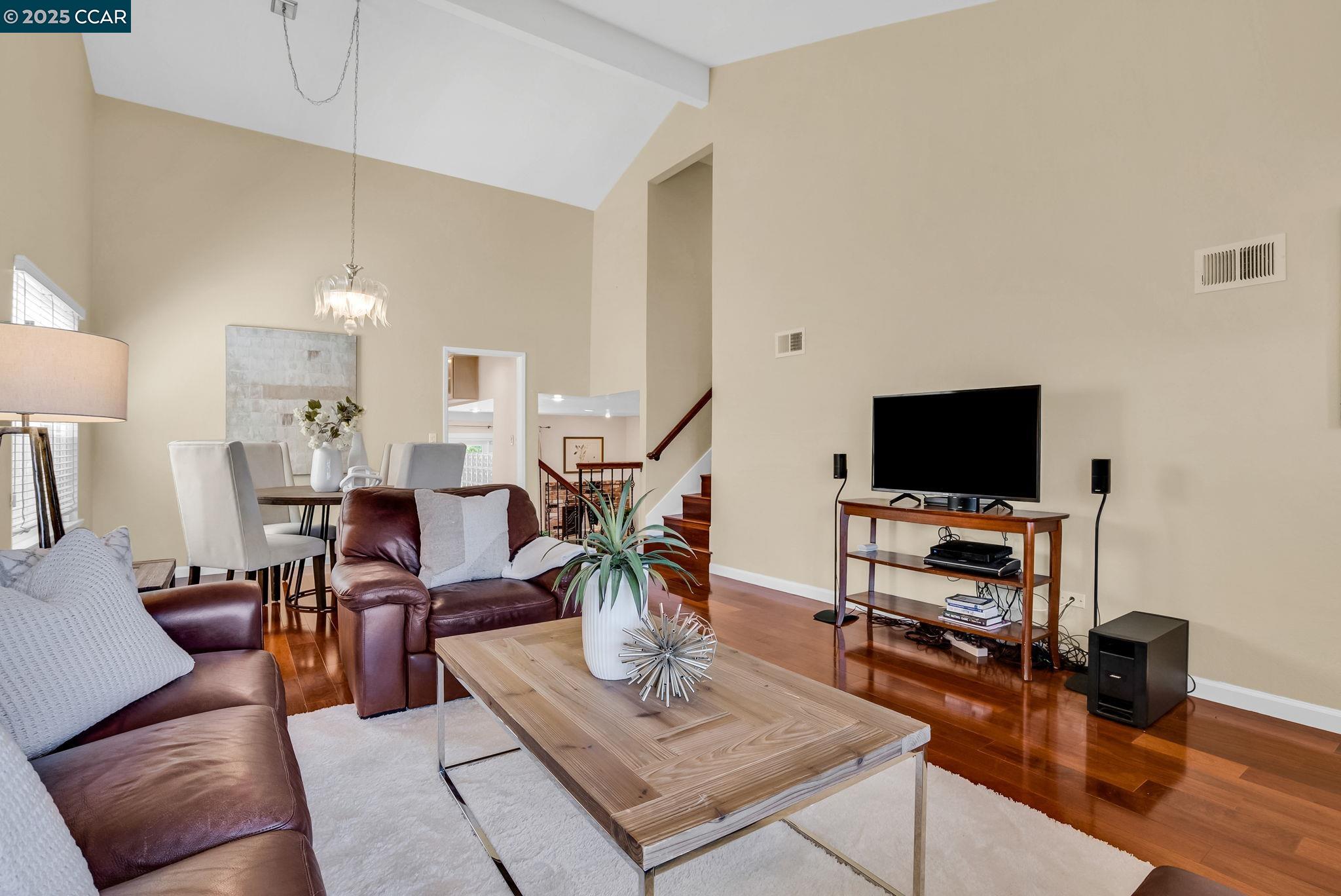 102 Monasterio Ct