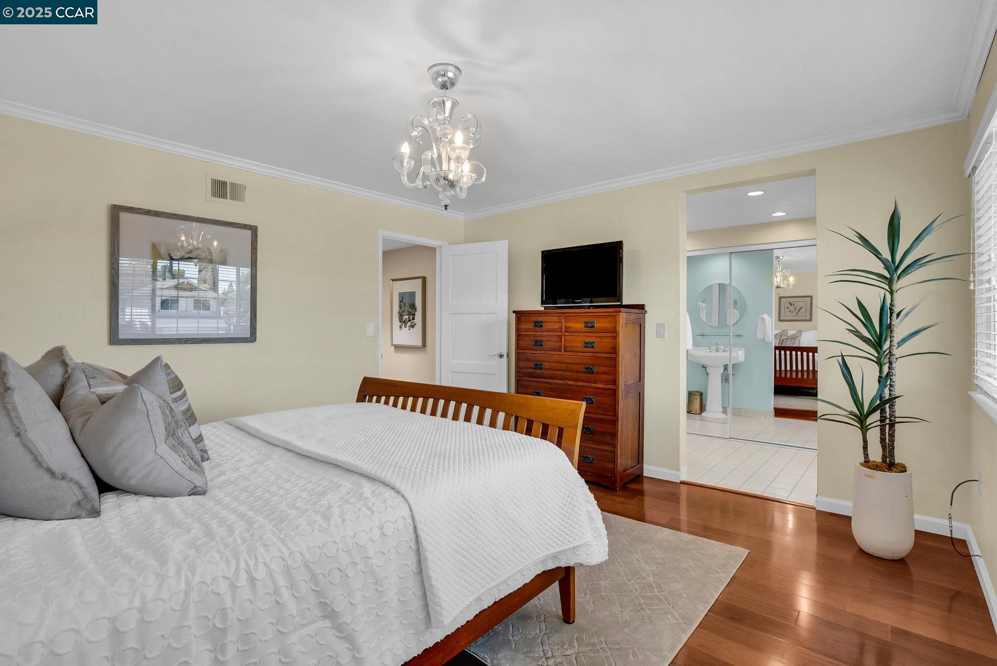 102 Monasterio Ct