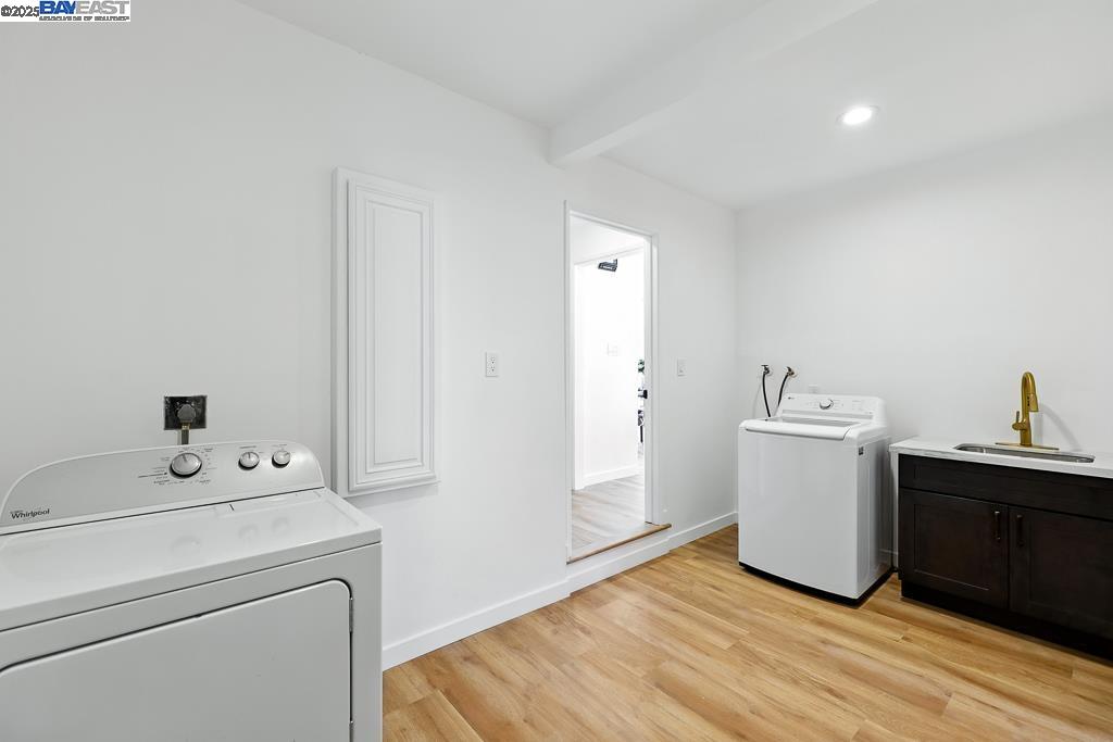 11 Alhambra Ct