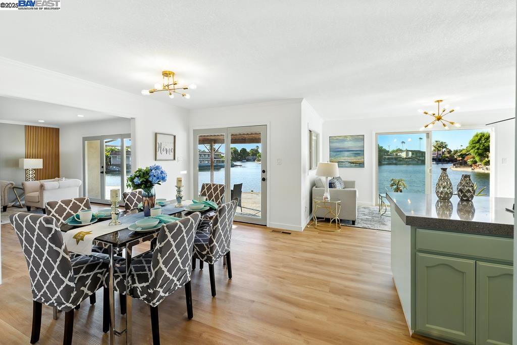 11 Alhambra Ct