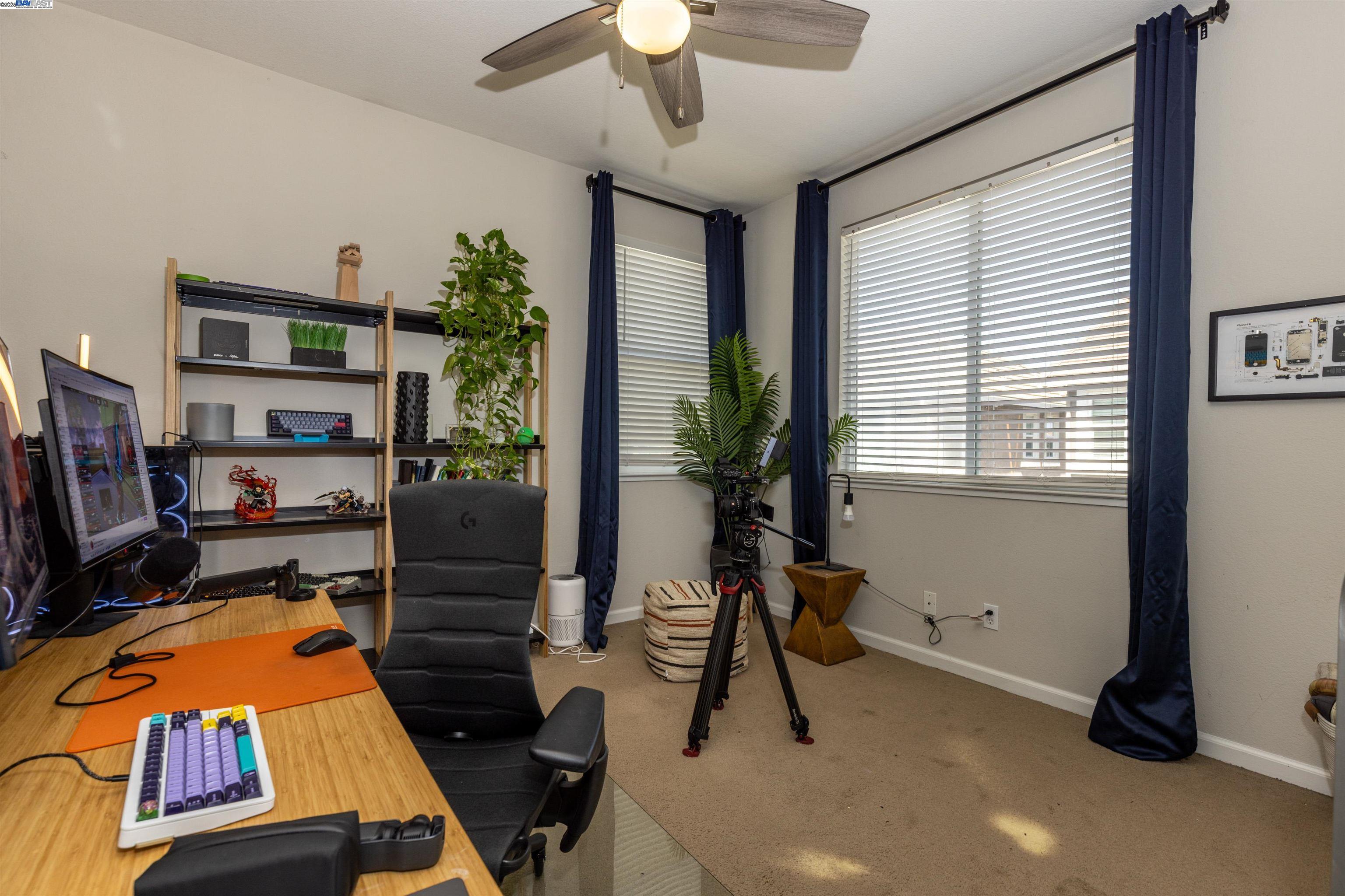 2457 Mojave Dr