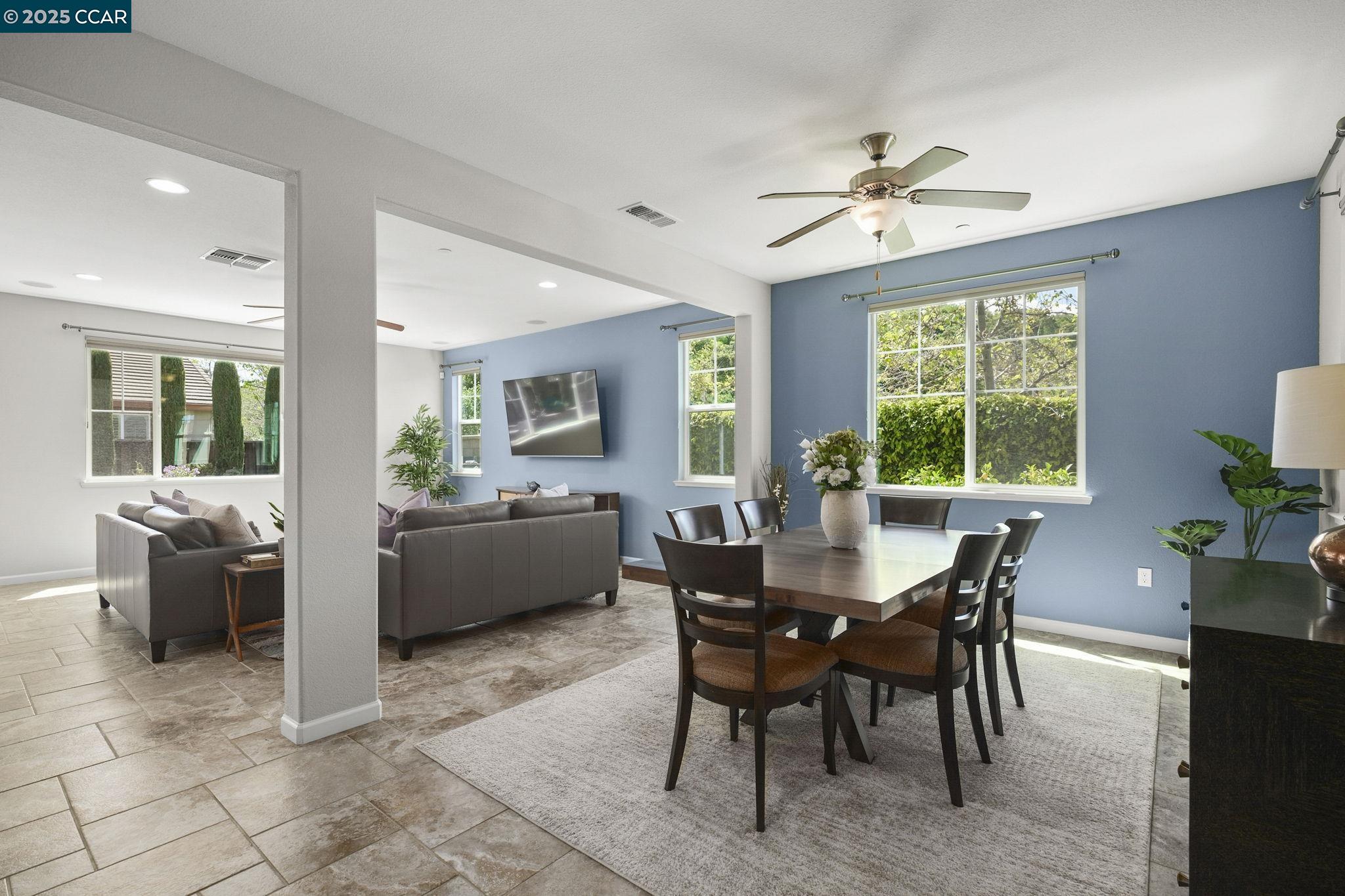 190 Pasilla Ct