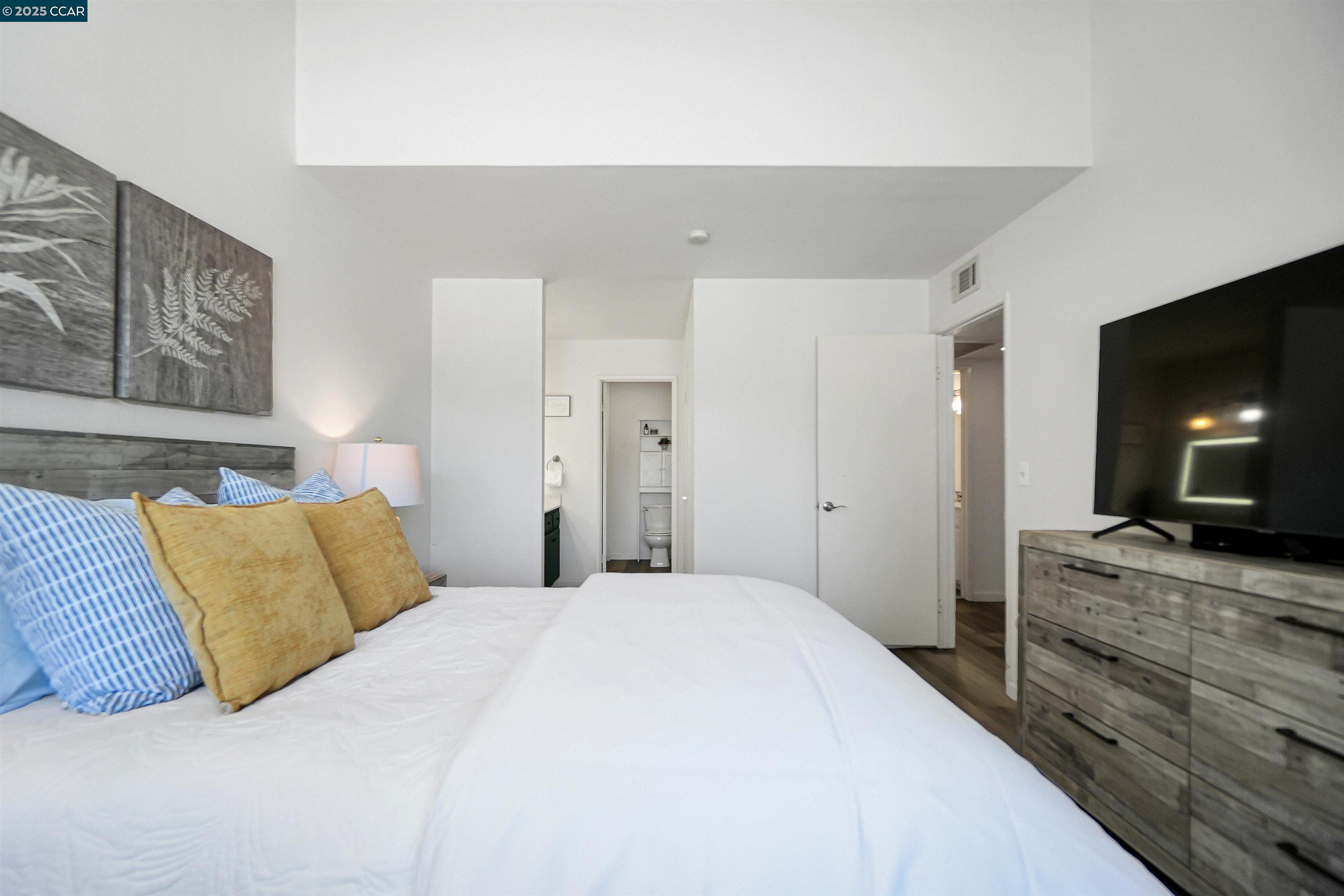 228 Apollo # 6