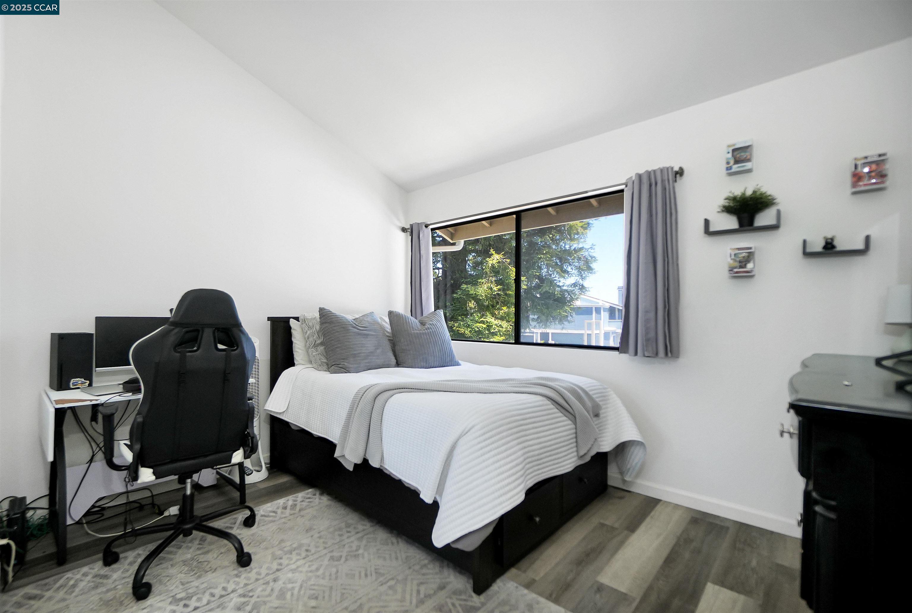 228 Apollo # 6
