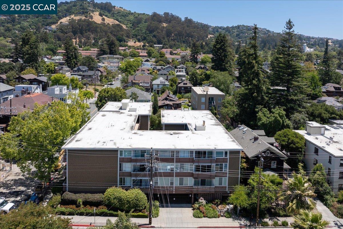 2601 College Ave # 301