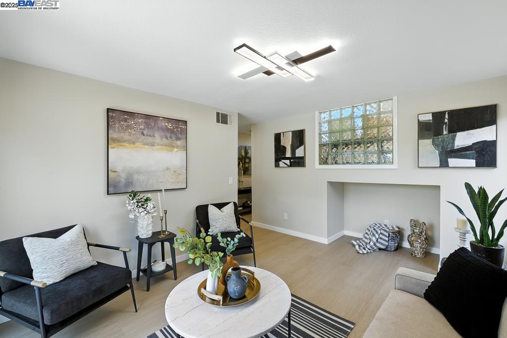 5113 Tumbleweed Ct