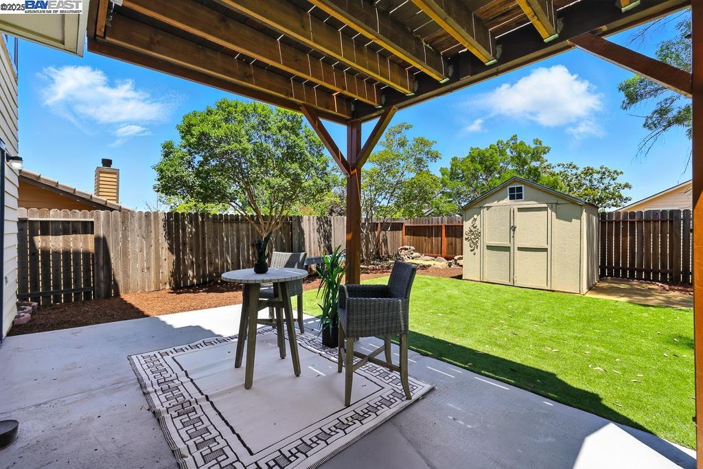 5113 Tumbleweed Ct
