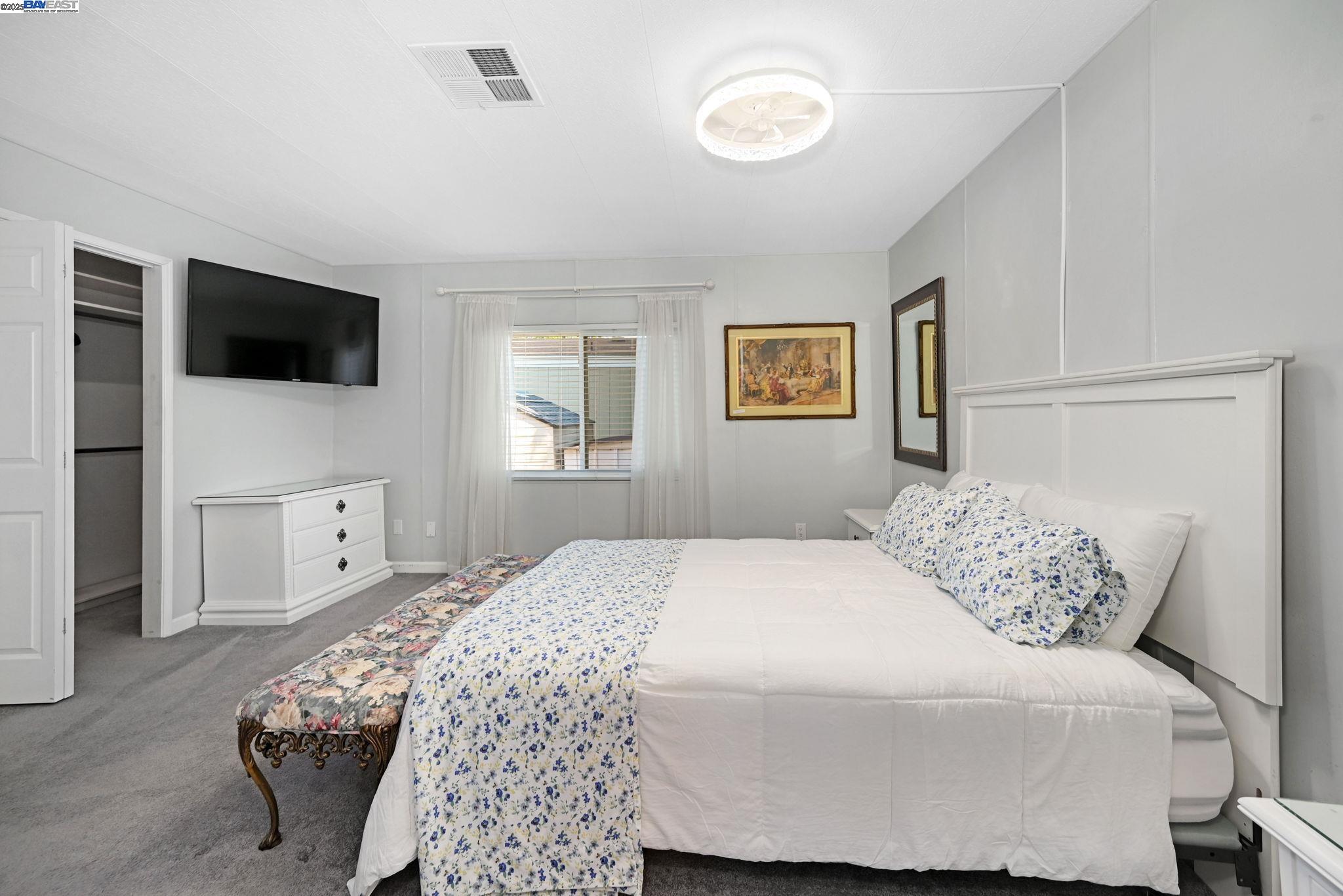 3231 Vineyard Ave., #102 # 102