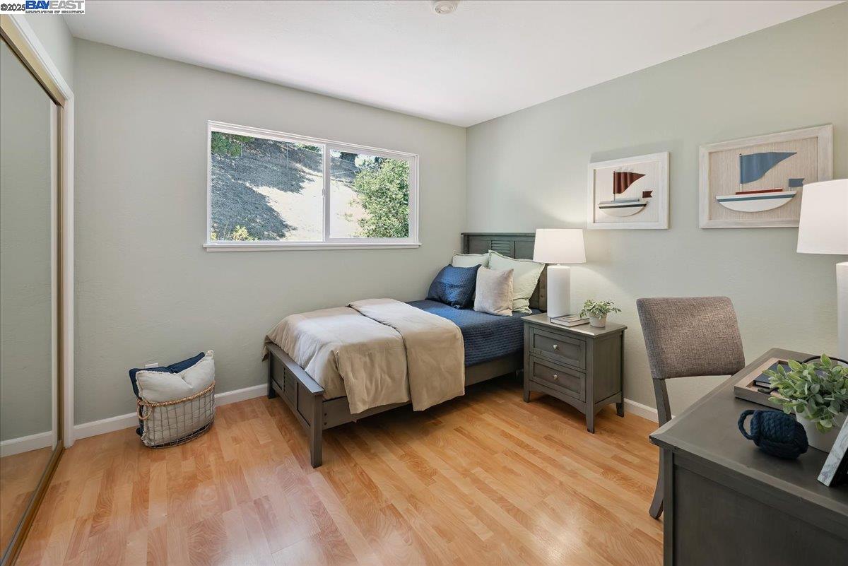 3457 Hackamore Dr