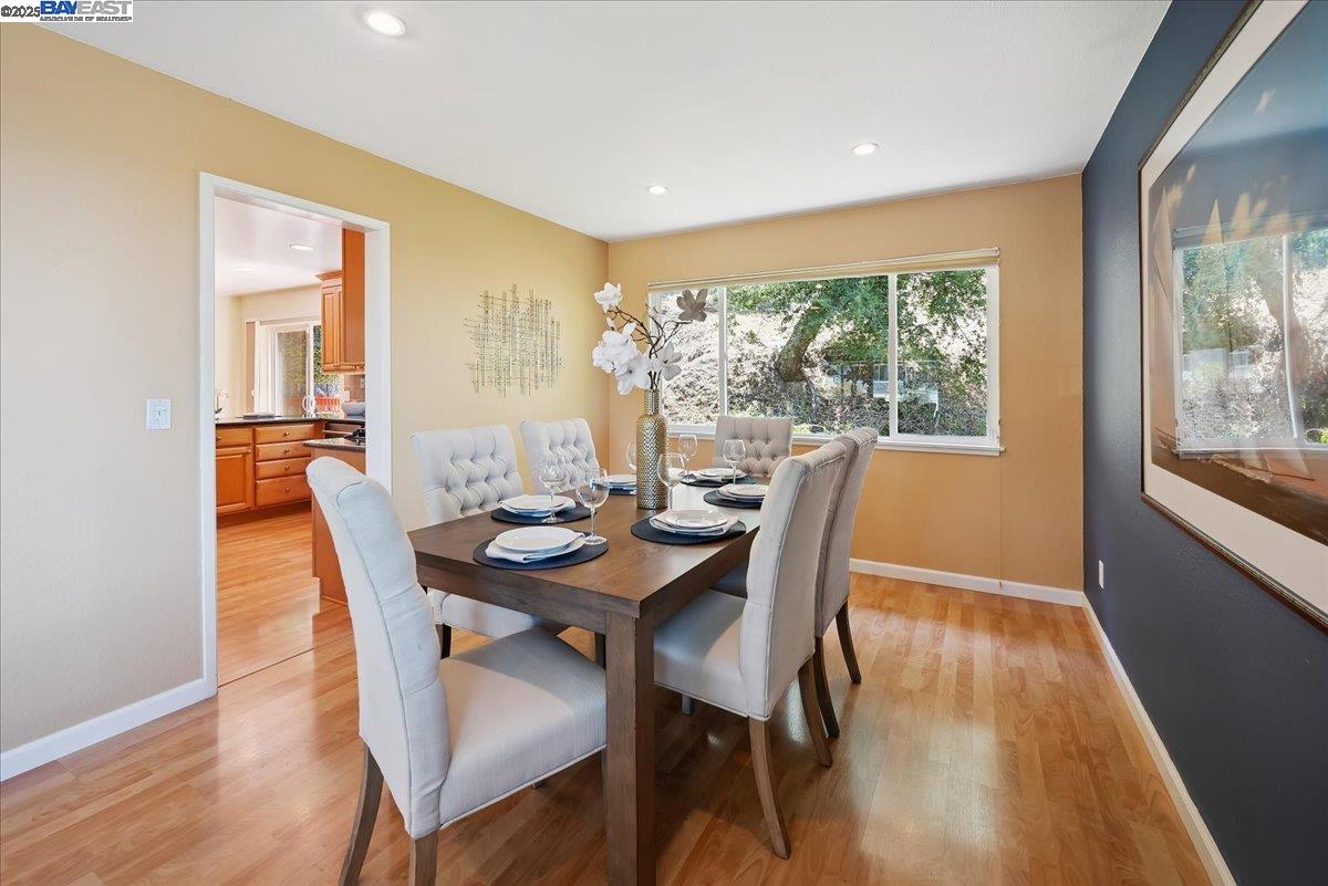 3457 Hackamore Dr